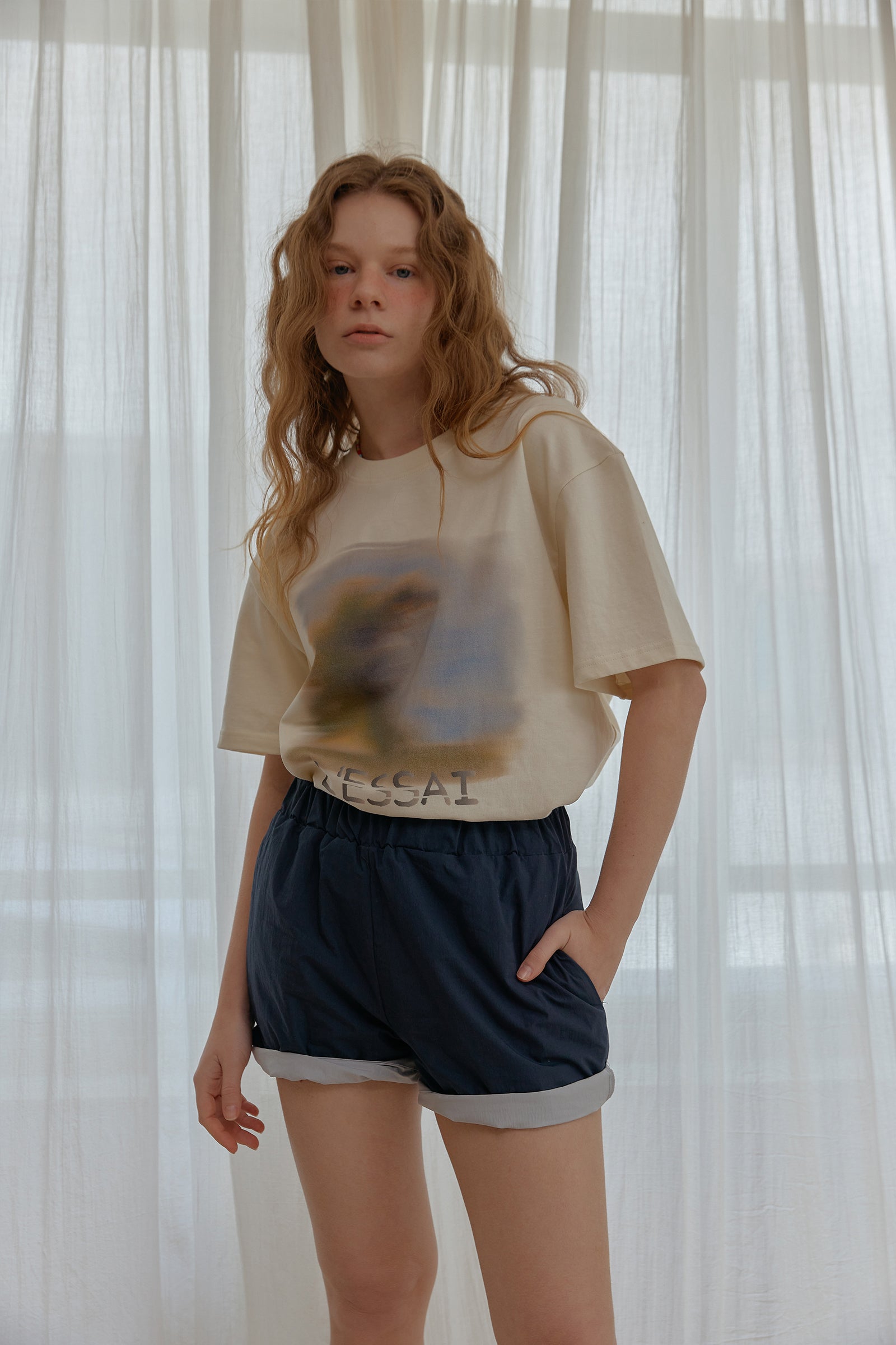 COLOR POINTED BANDING SHORTS_NAVY