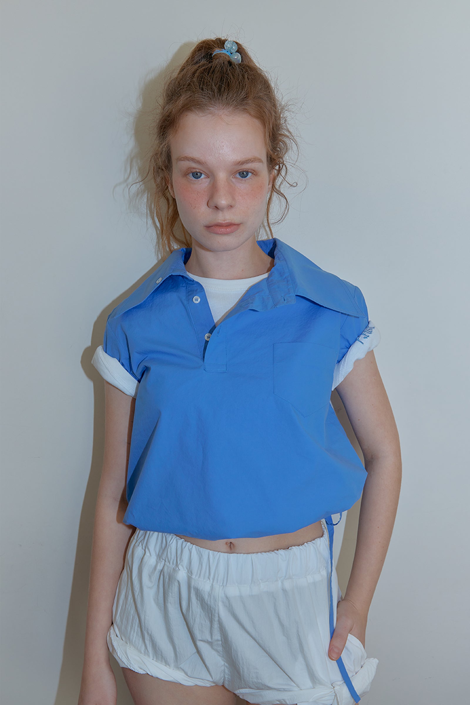ASYMMETRY COLLAR POLO CROP SHIRT_BLUE