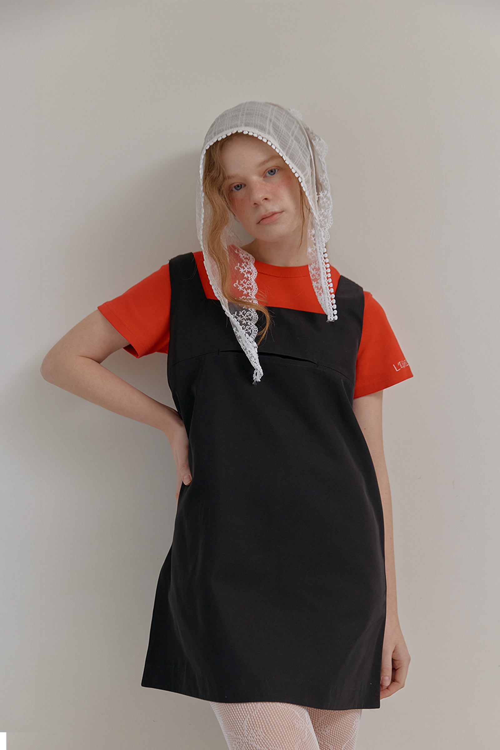 SLEEVELESS MINI DRESS_BLACK