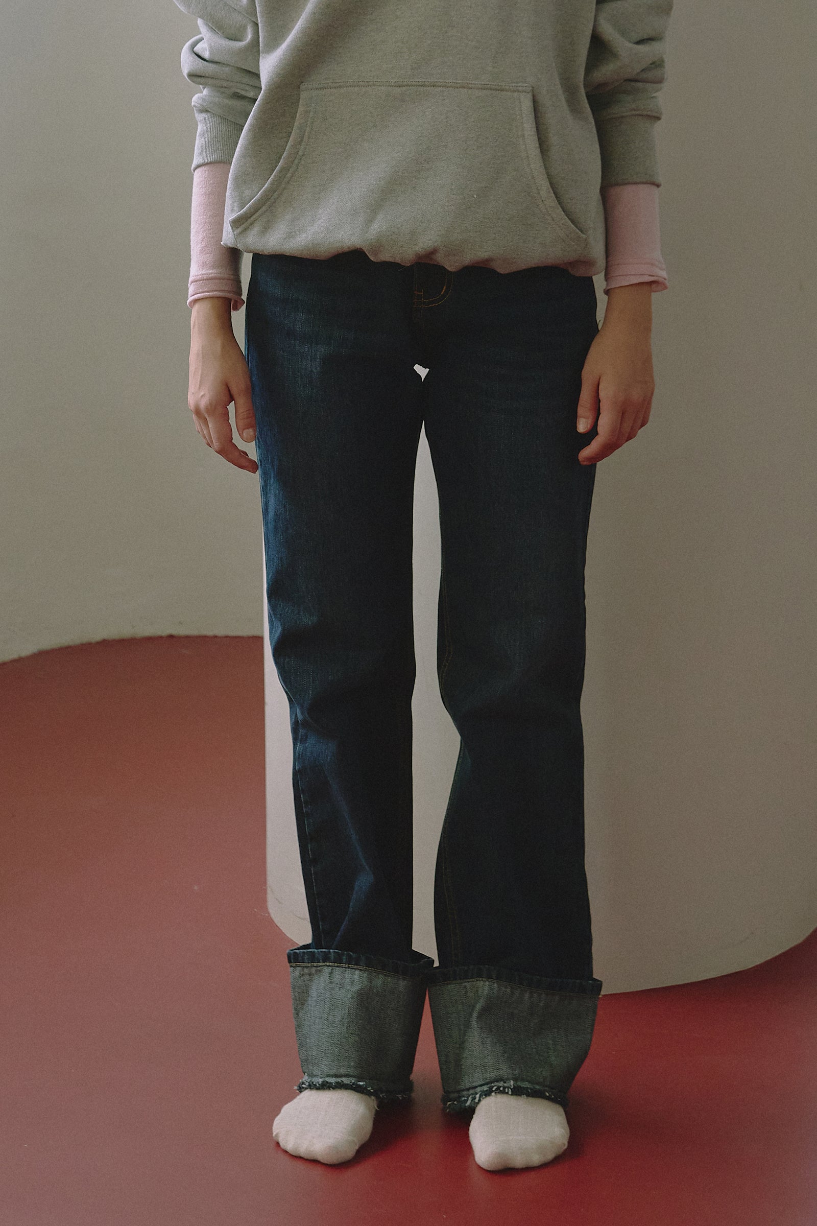 SIGNATURE BELT POINTED DENIM PANTS_INDIGO