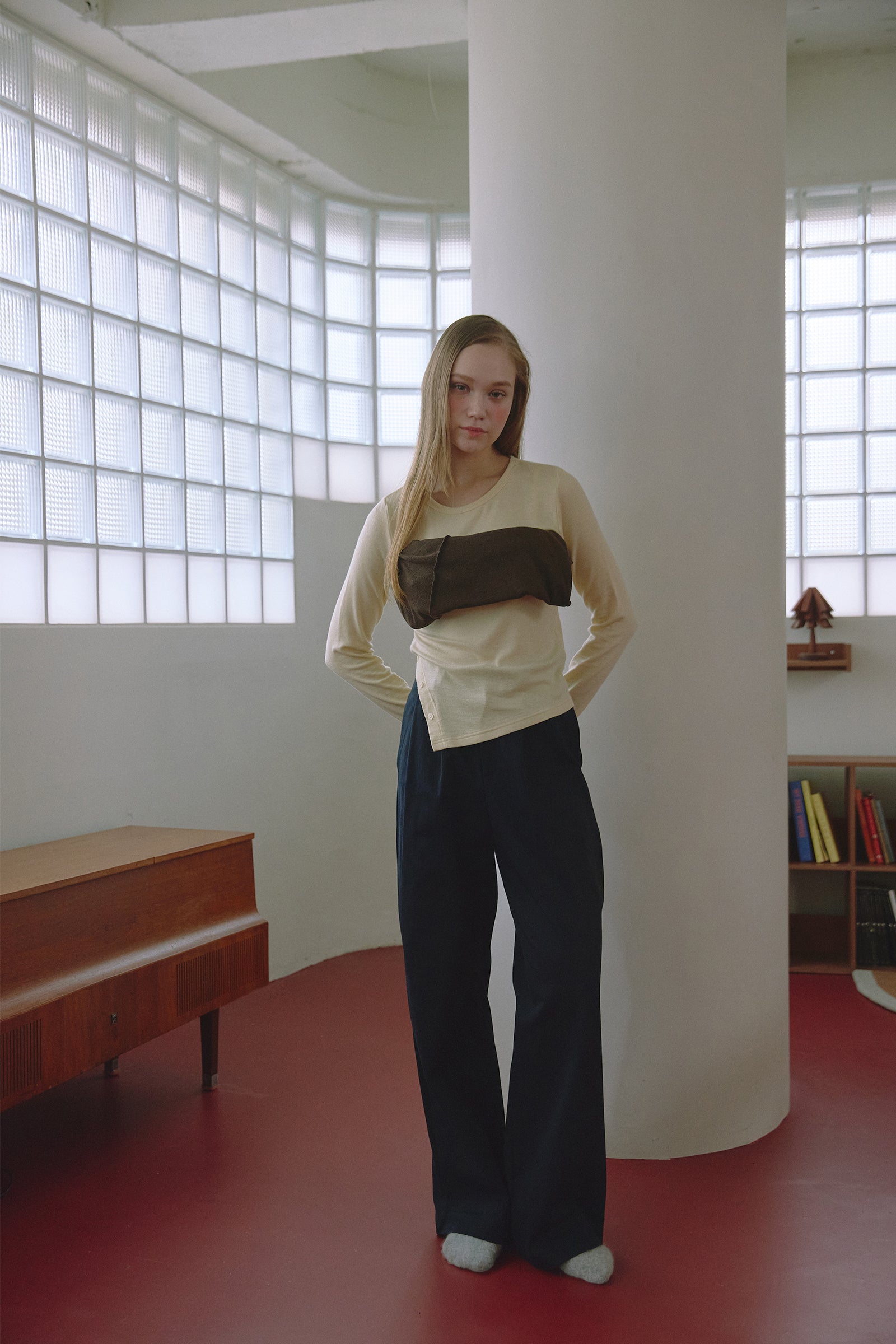 SIDE SLIT WOOL LONG SLEEVE T-SHIRT_LIGHT YELLOW