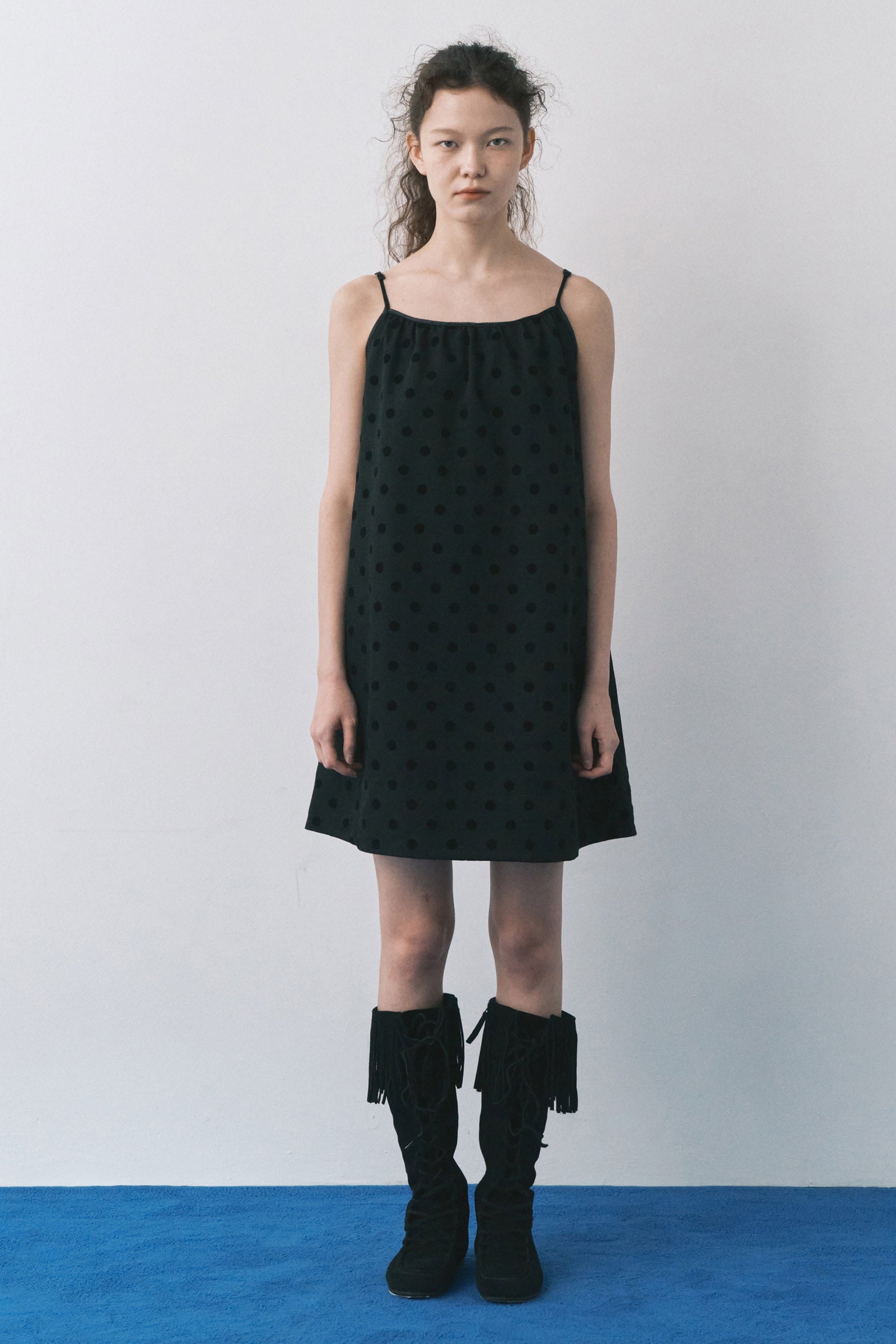 FLOCKING DOT MINI DRESS_BLACK