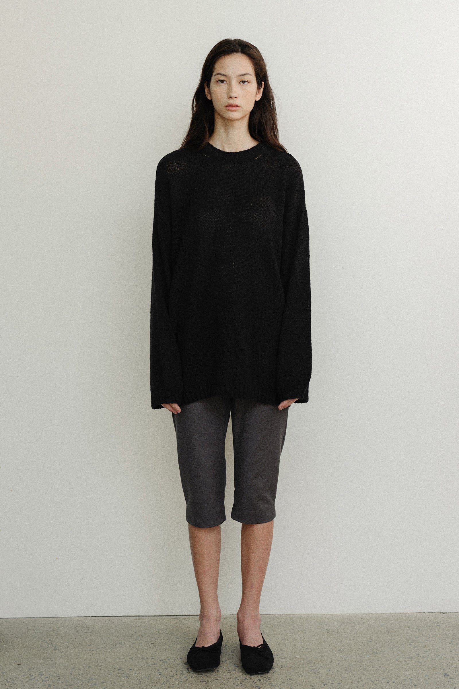 PALMER CAPRI PANTS_CHARCOAL