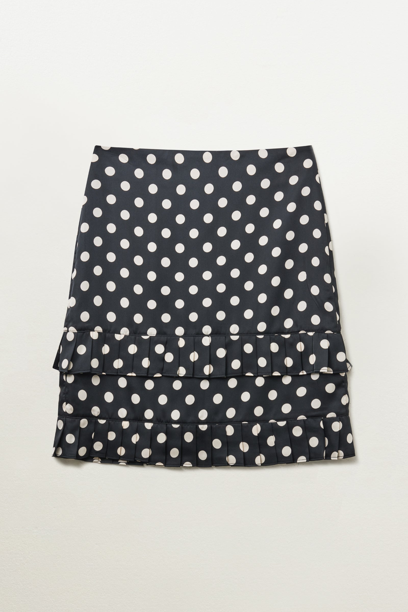 DOT PLEASTS SKIRT_BLACK