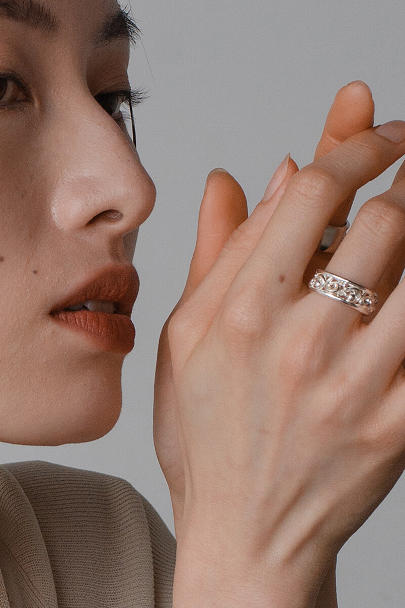 VINE RING_SILVER (MEDIUM)