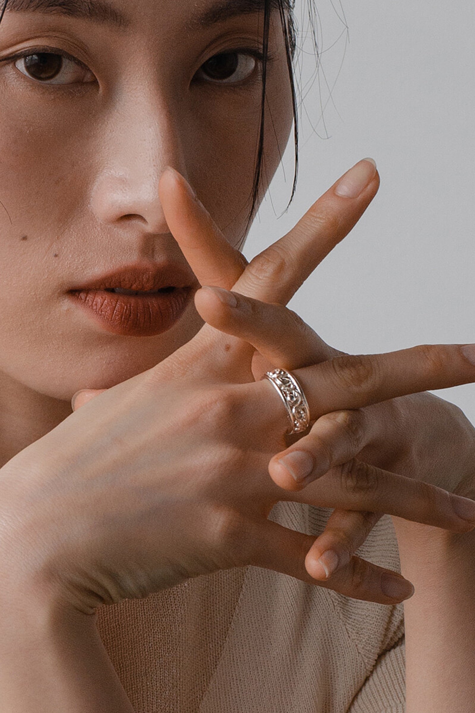 VINE RING_SILVER (MEDIUM)