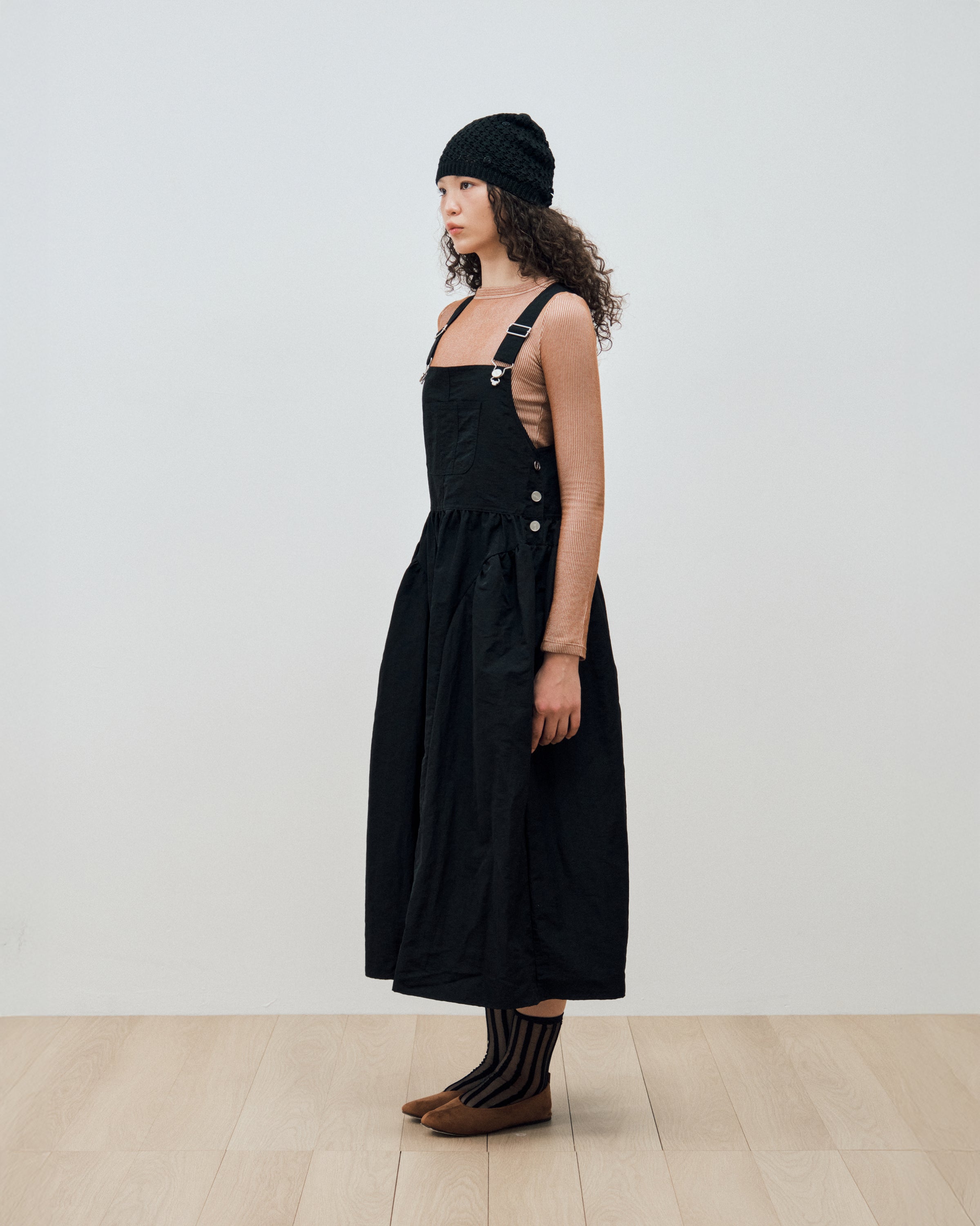 SIDE PUFF NYLON OVERALL DRESS_BLACK