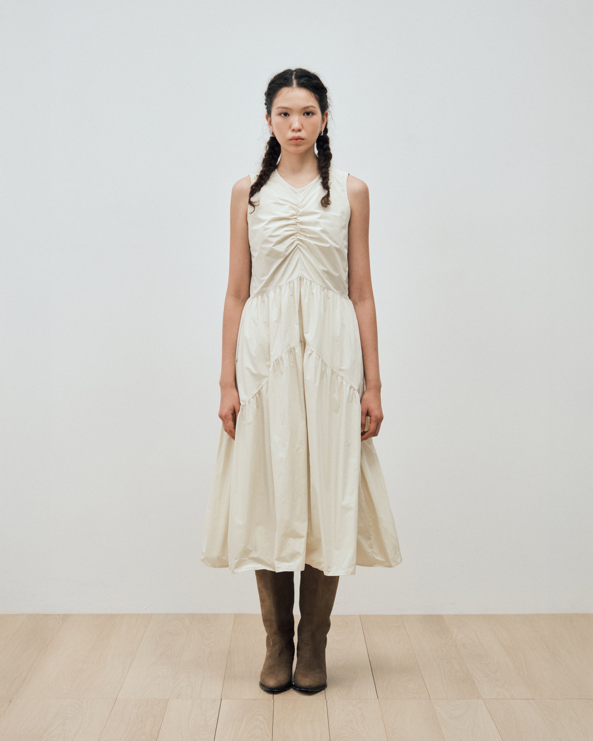 CENTER SHIRRING PUFFY DRESS_IVORY