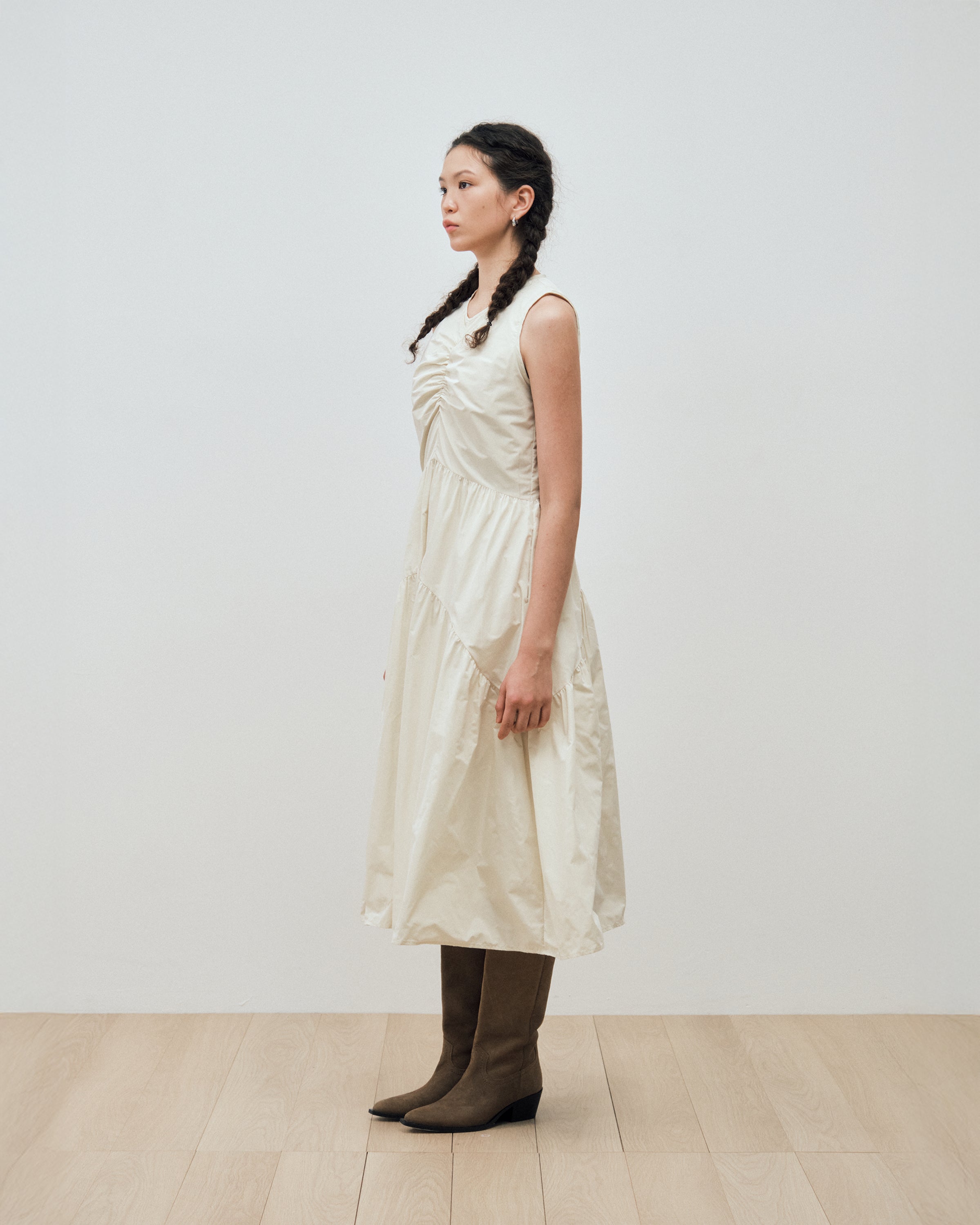 CENTER SHIRRING PUFFY DRESS_IVORY