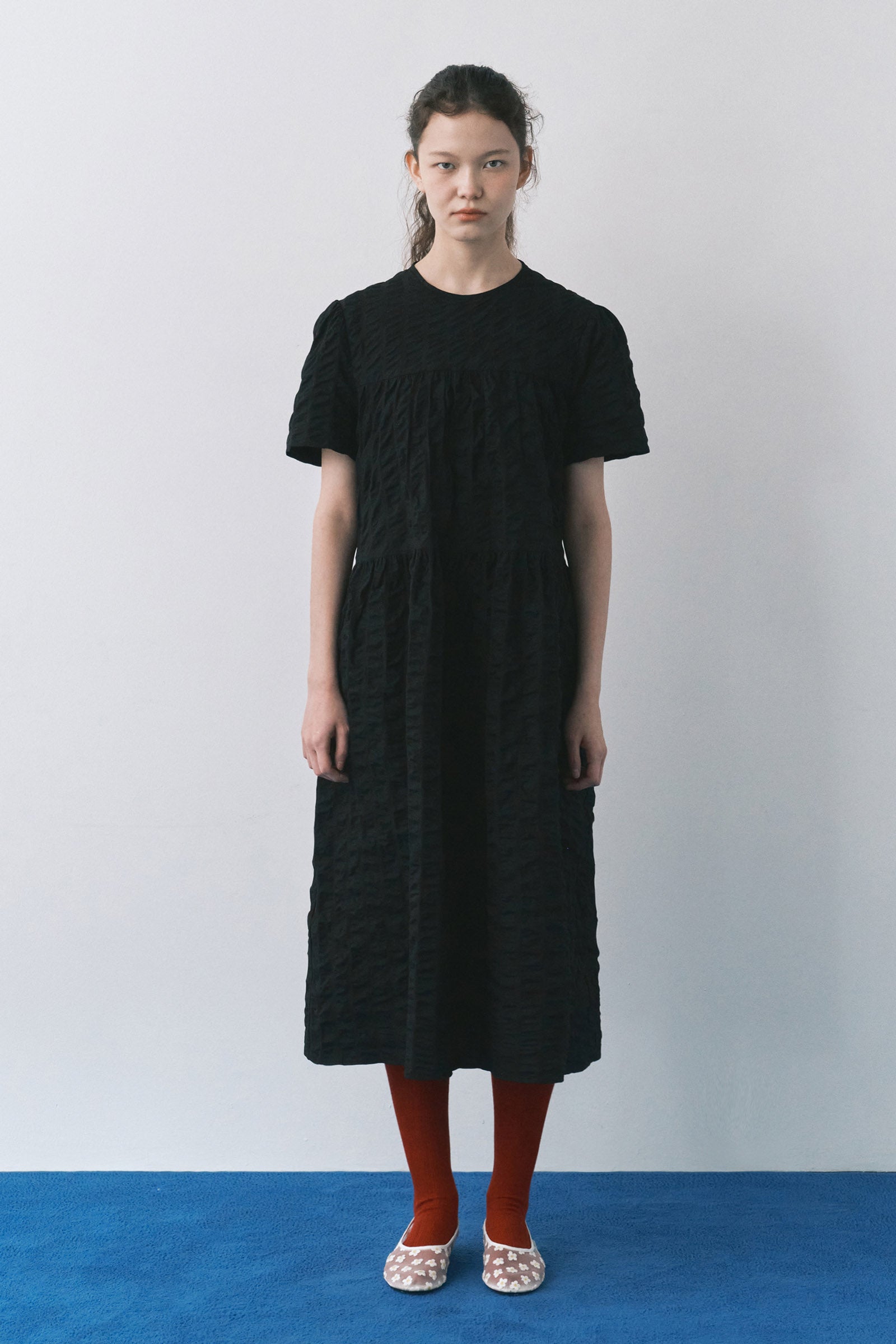 HALF SLEEVE SEERSUCKER MAXI DRESS_BLACK