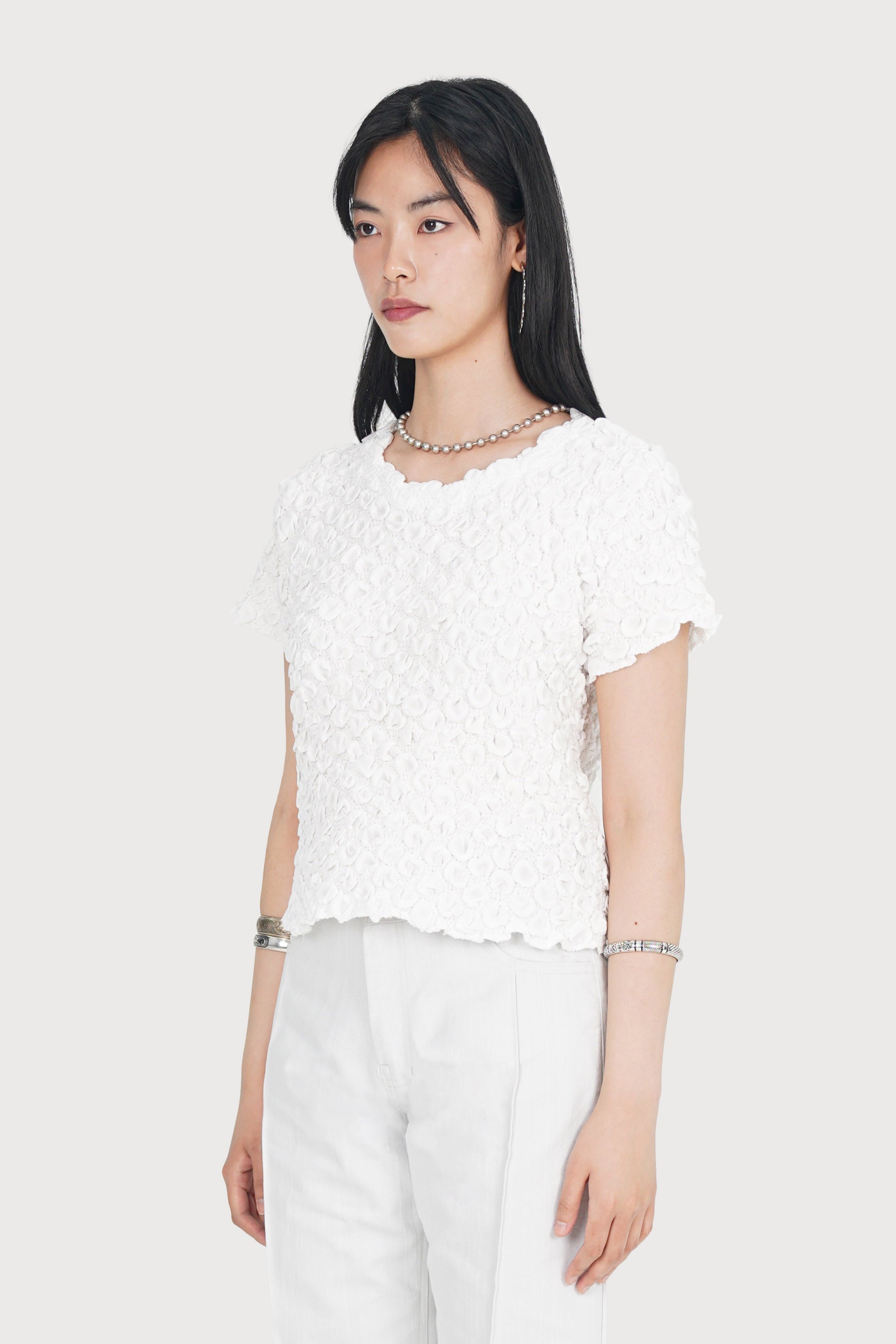 EMBOSSED STRETCH TOP_WHITE