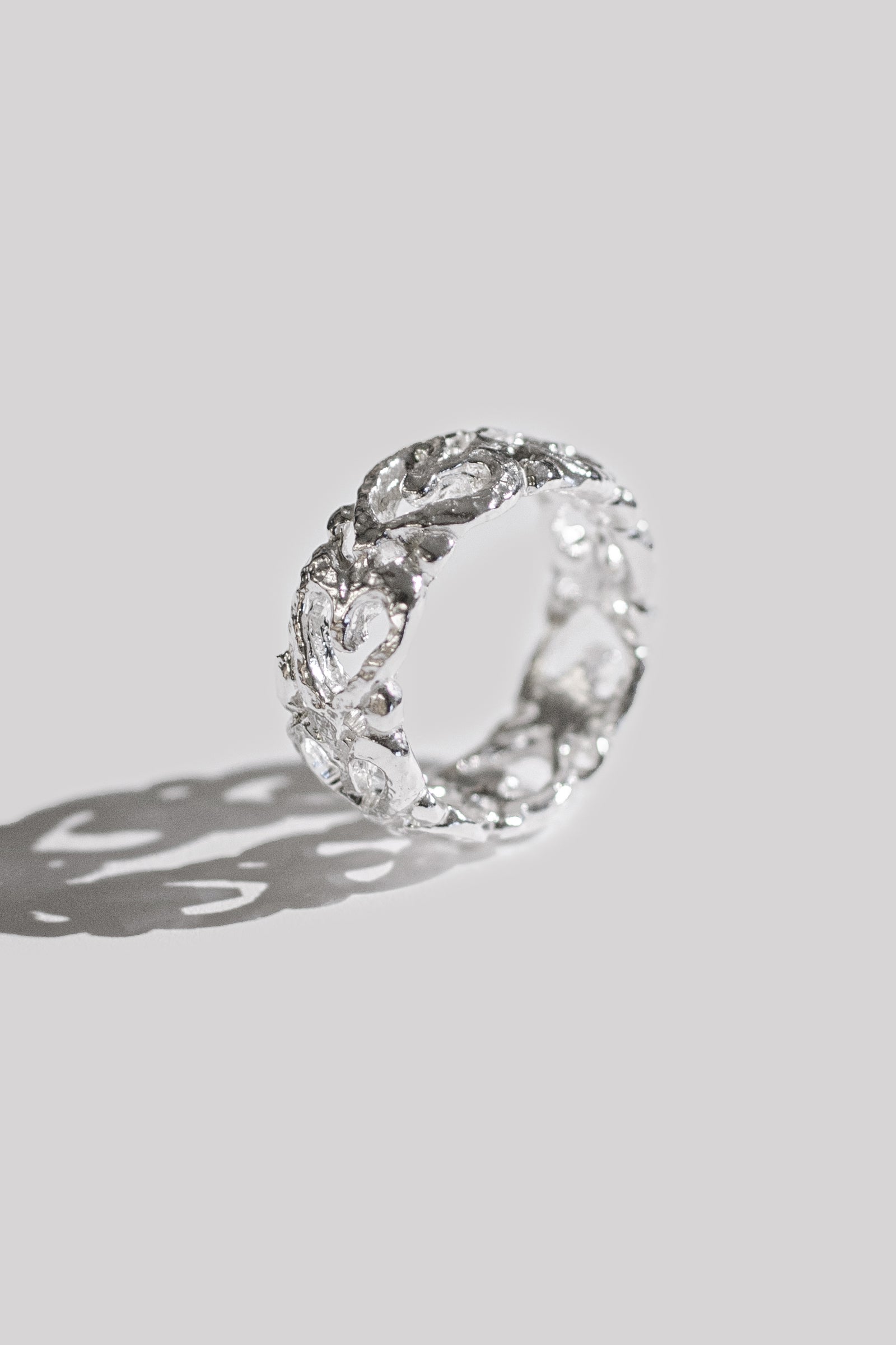 ROUGH HEART RING_SILVER