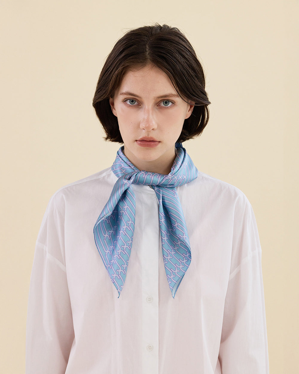 FLOWING GRID SILK SCARF_BLUE