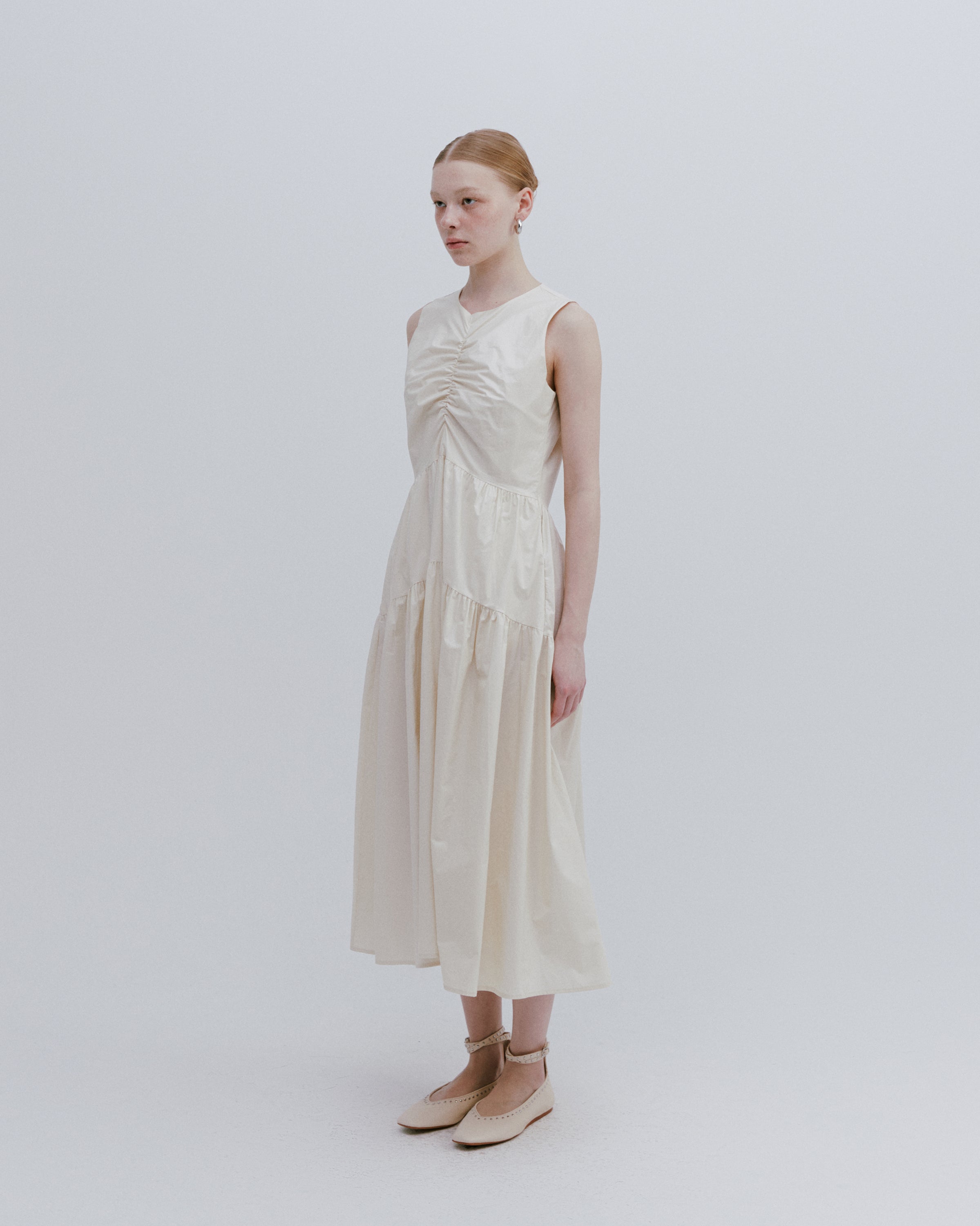 SHINING SLEEVELESS DRESS_IVORY