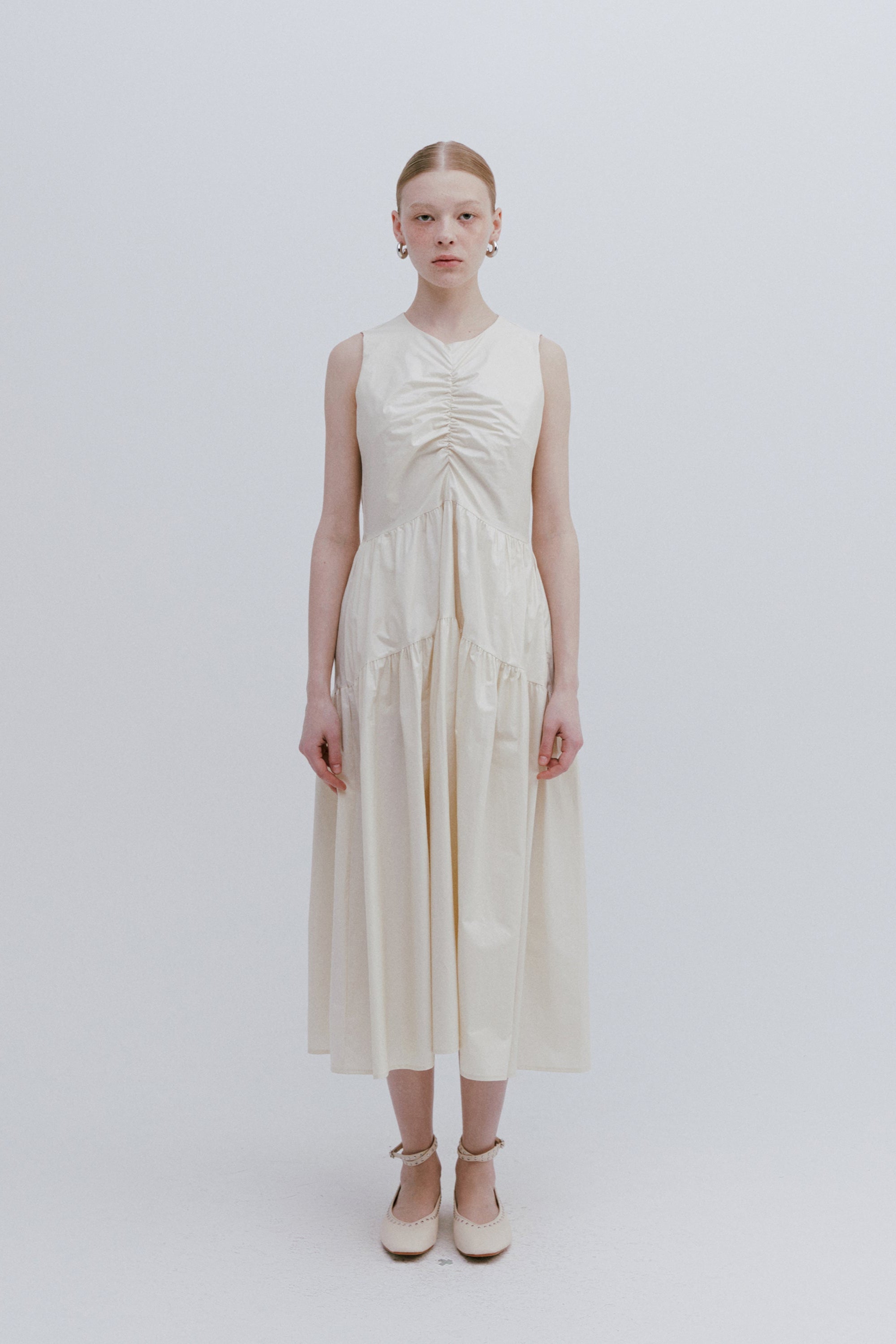 SHINING SLEEVELESS DRESS_IVORY