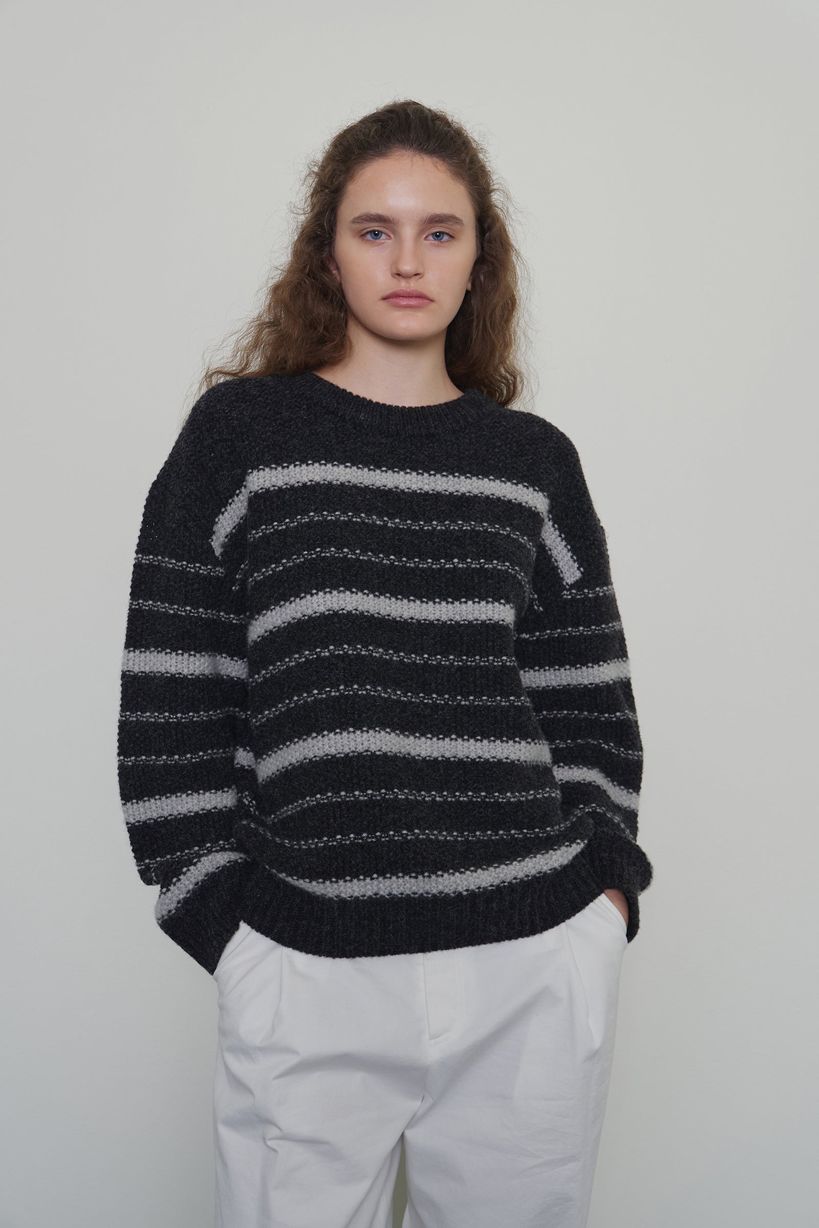 CHUNKY WOOL STRIPE KNIT_CHARCOAL