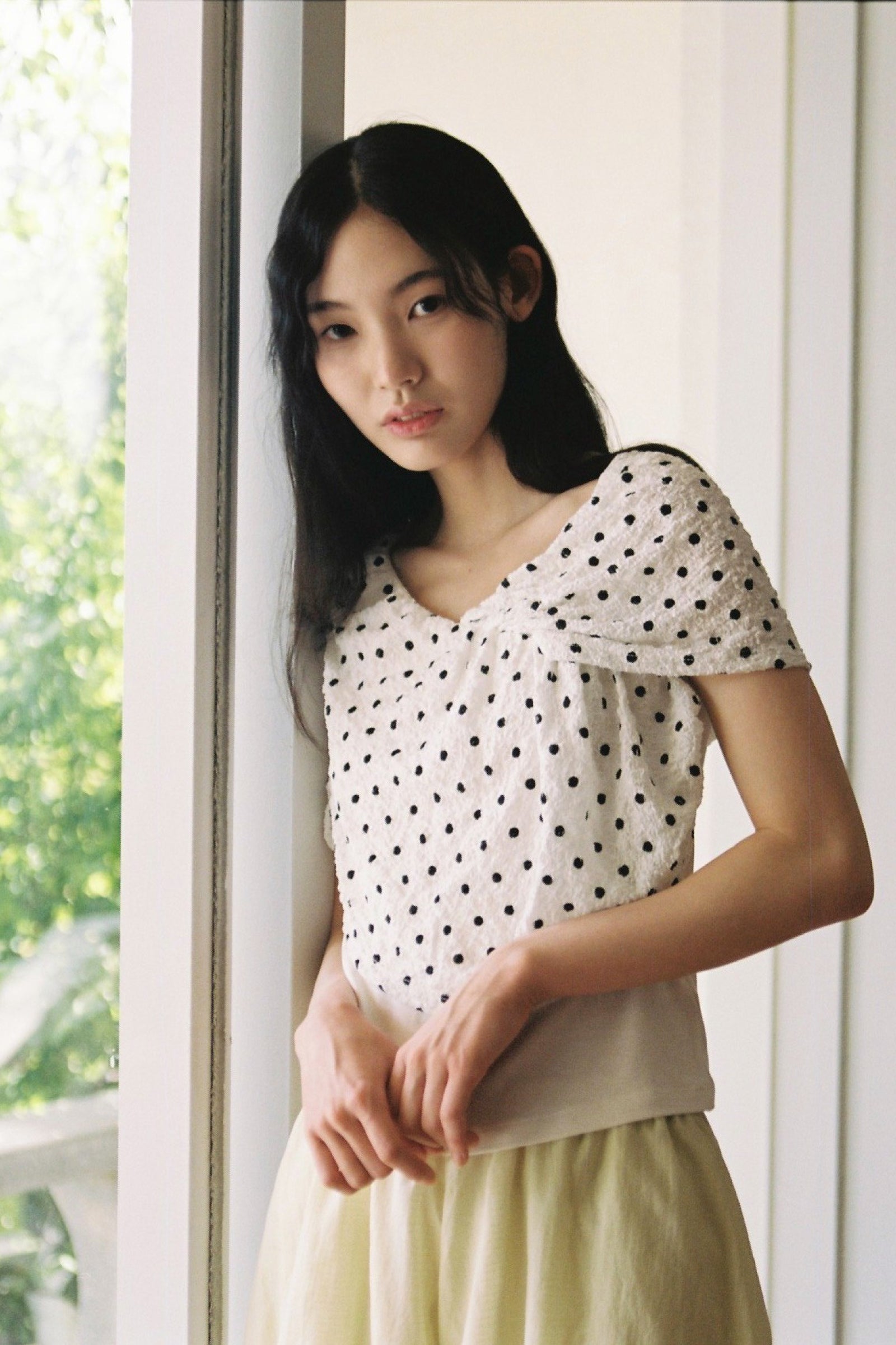 DOT DRAPE SLEEVELESS_WHITE