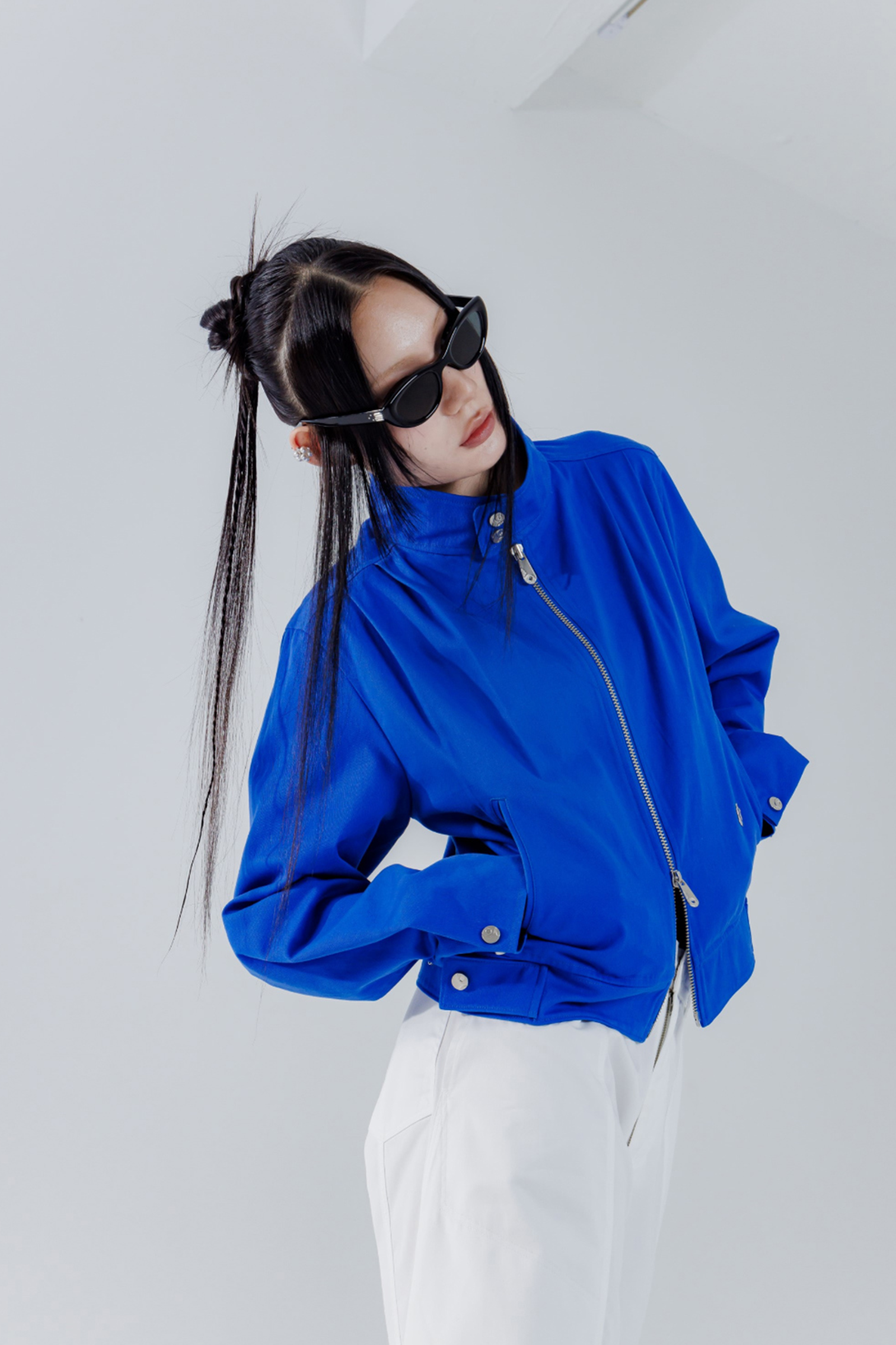 SHOULDER TWO TUCK JACKET_BLUE