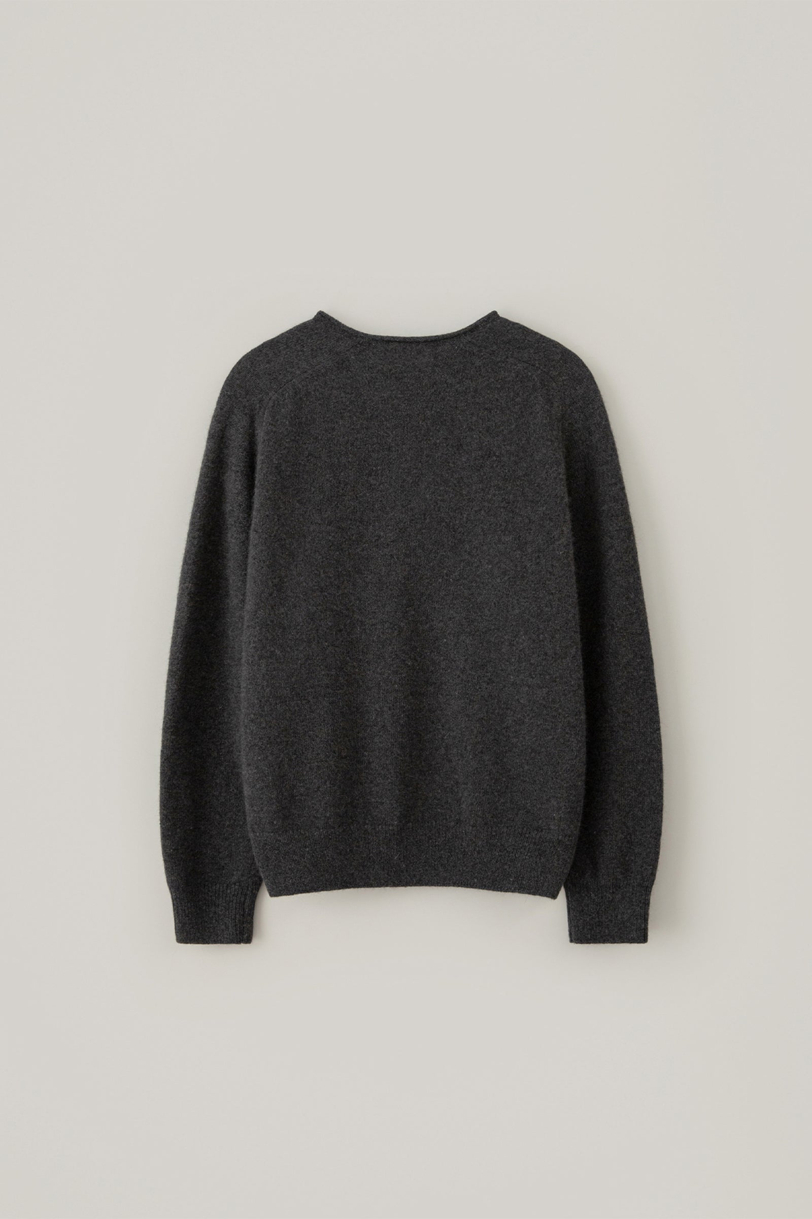 EDIN V-NECK ALPACA KNIT_CHARCOAL