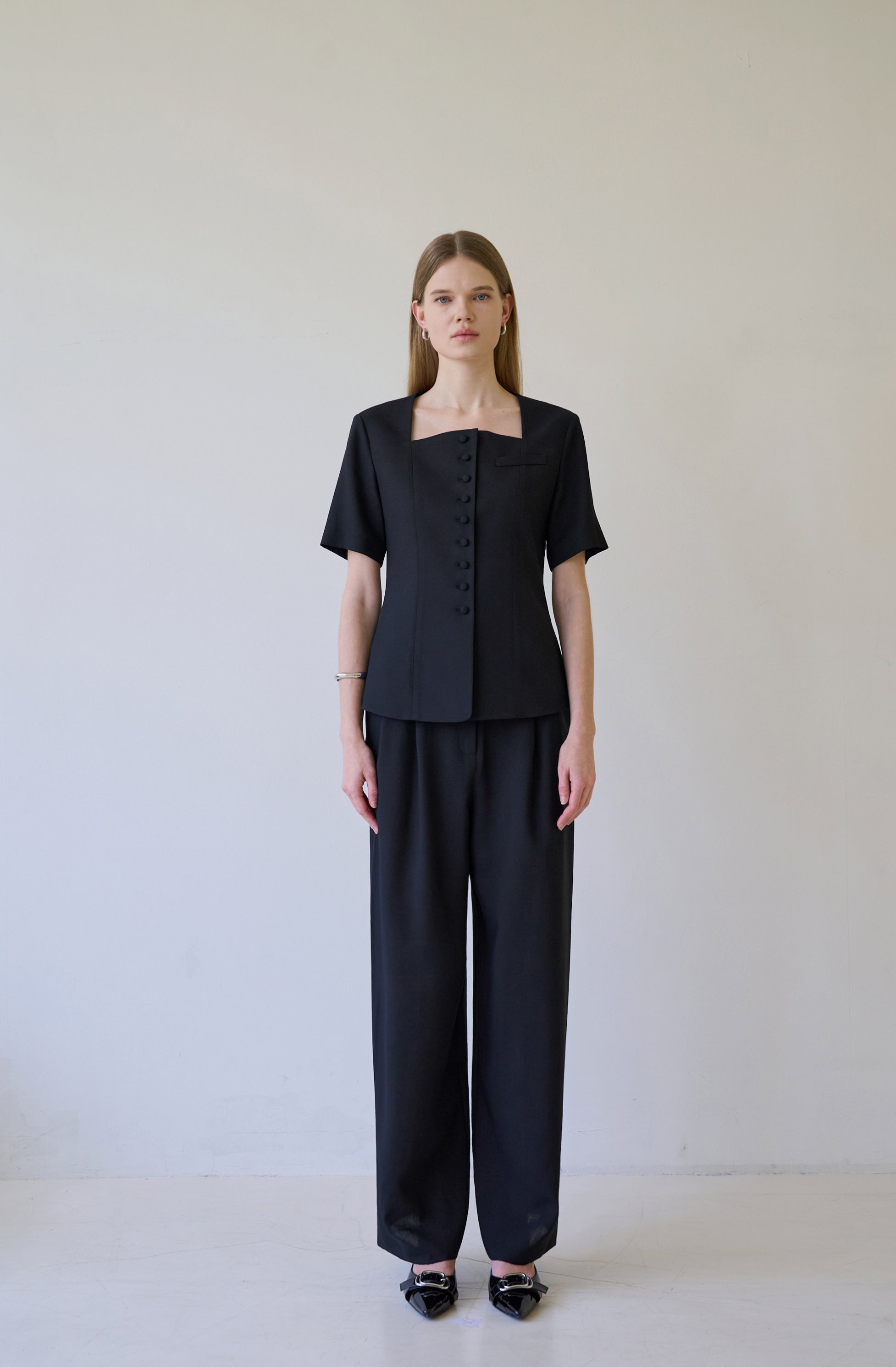 NOUE BUTTON BLOUSE_BLACK