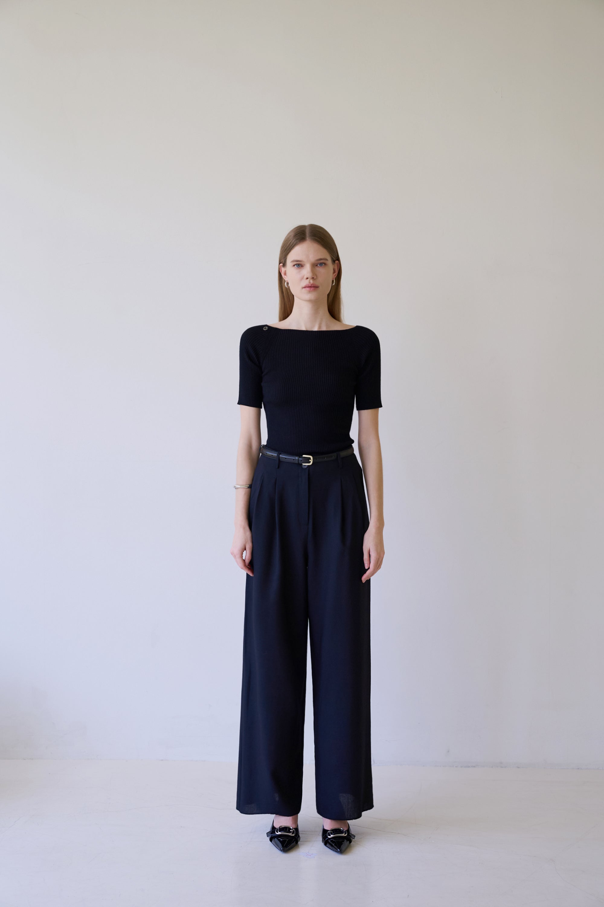 2WAY OFF-SHOULDER KNIT_BLACK