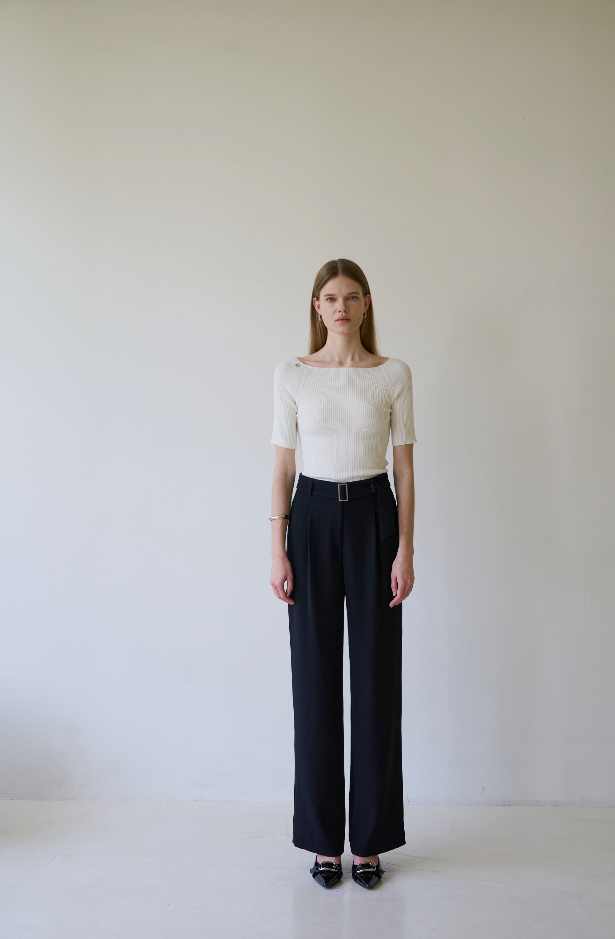 2WAY OFF-SHOULDER KNIT_WHITE