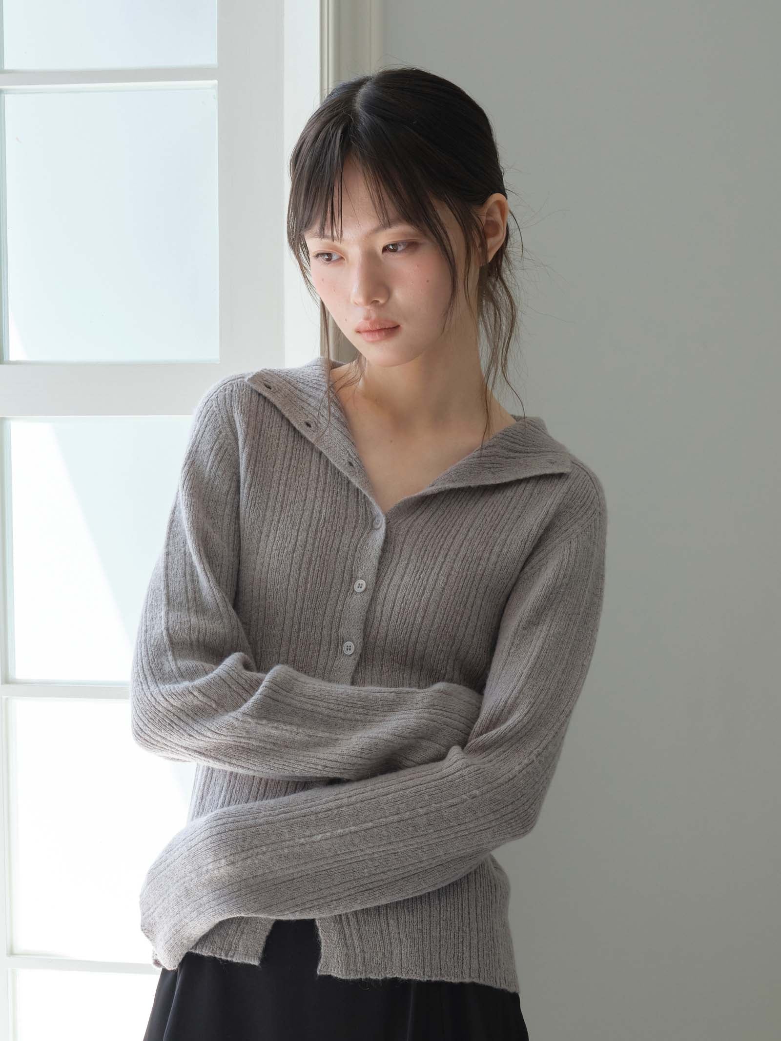 PLEATED BUTTON CARDIGAN_GRAY