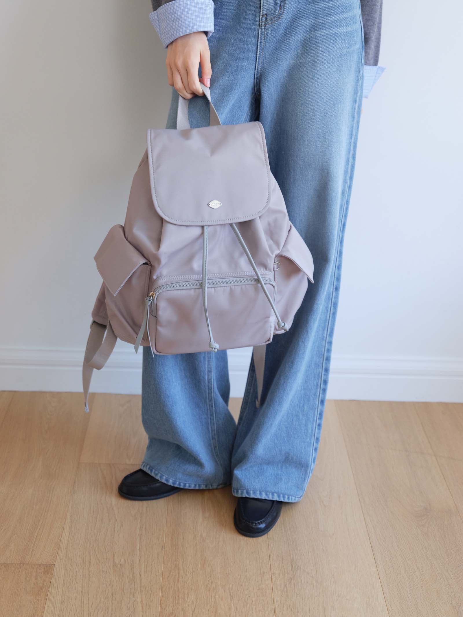 POCKET NYLON BACKPACK_LIGHT GREY