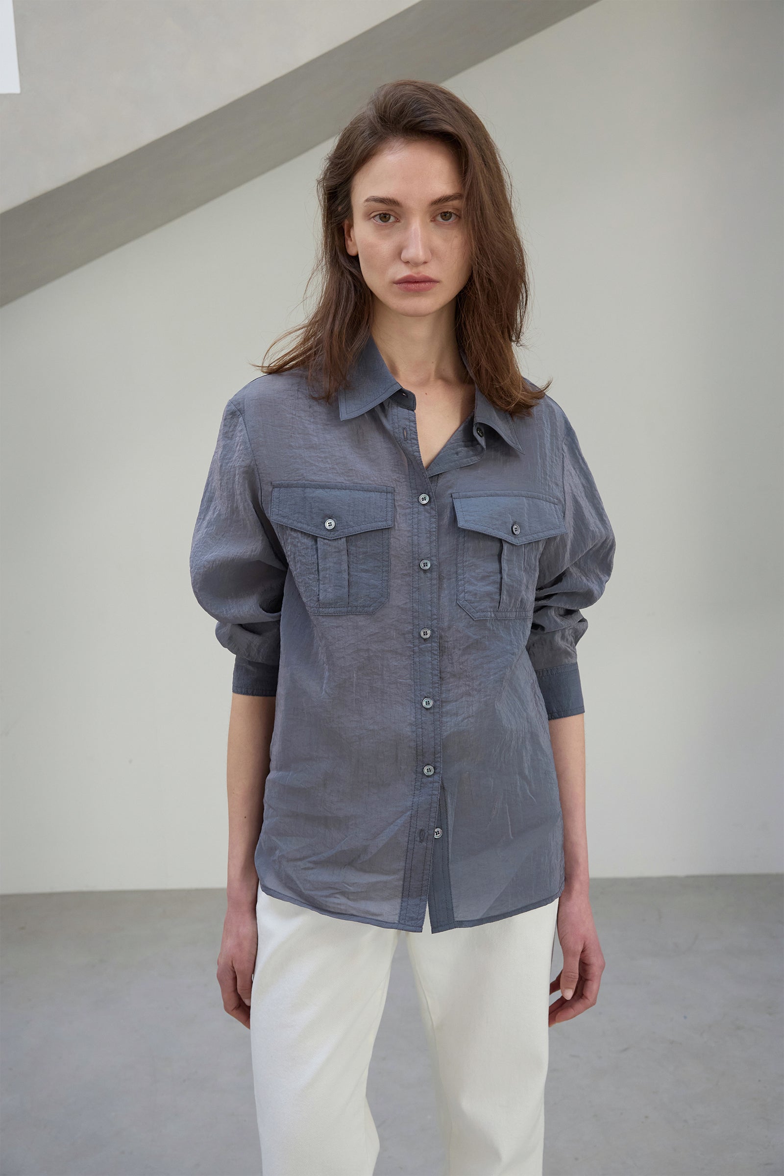 POCKET SHEER SHIRT_CHARCOAL