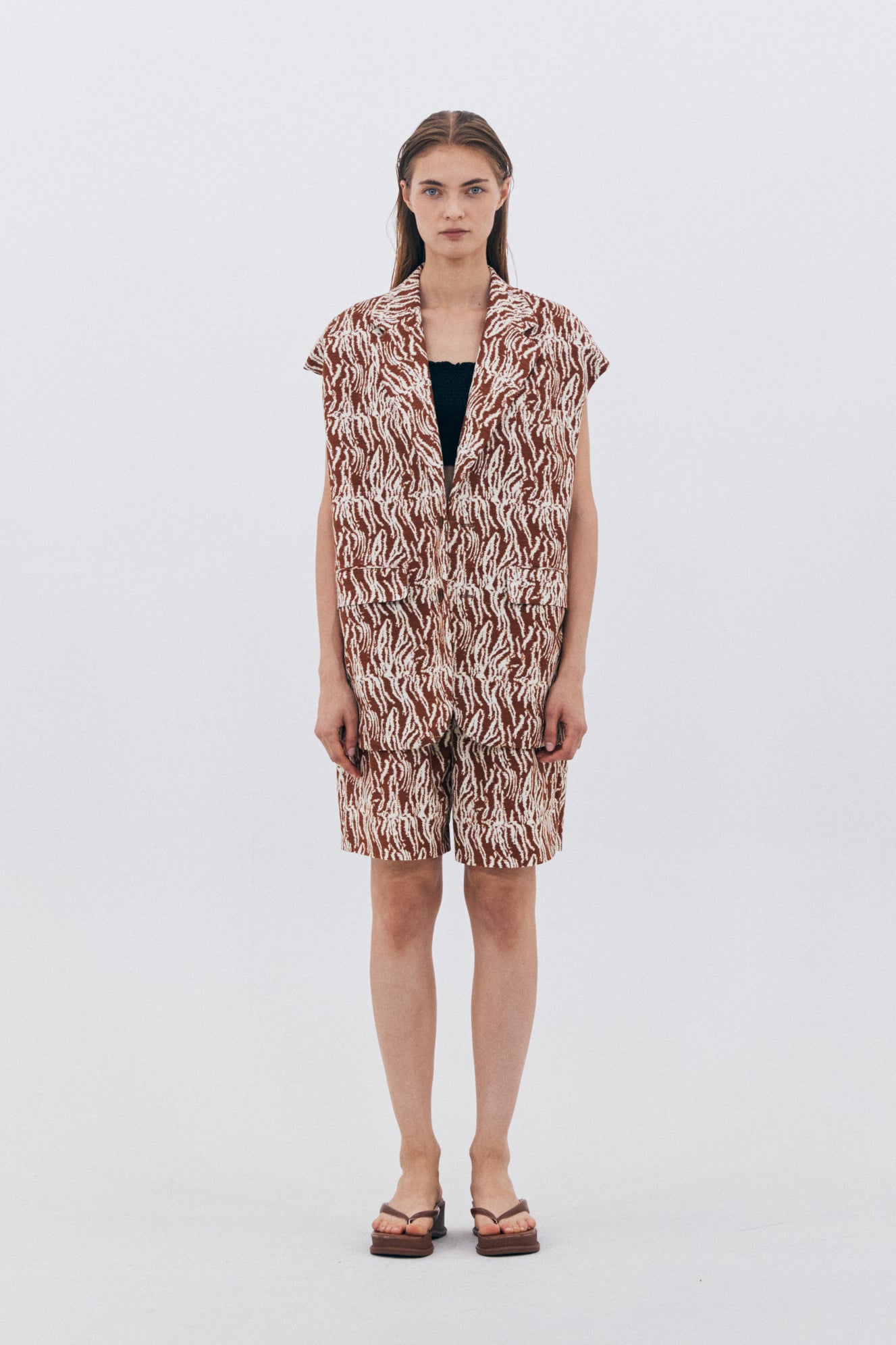 BROWN PATTERN HALF TROUSERS_BROWN