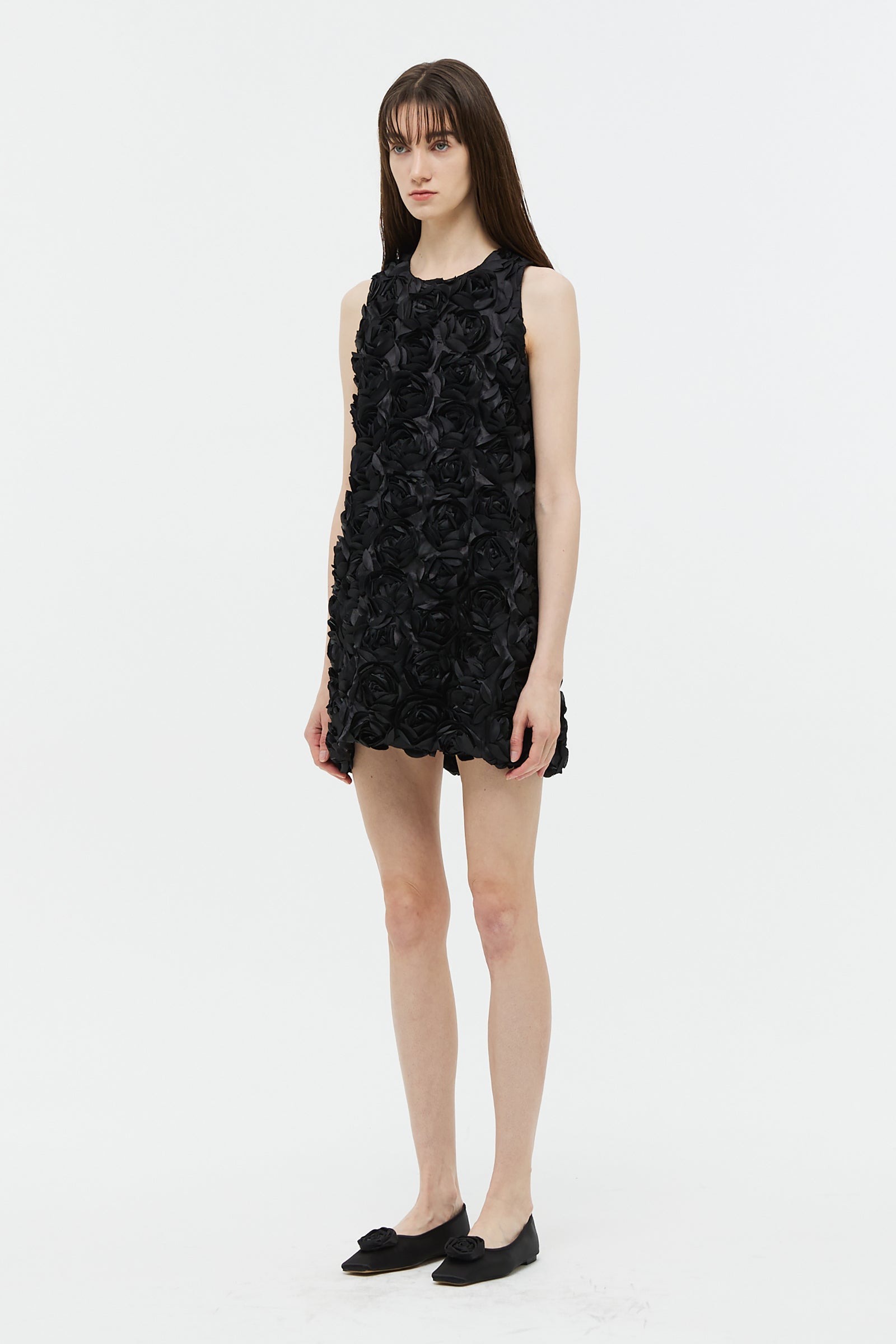 FLOWER CORSAGE MINI DRESS_BLACK