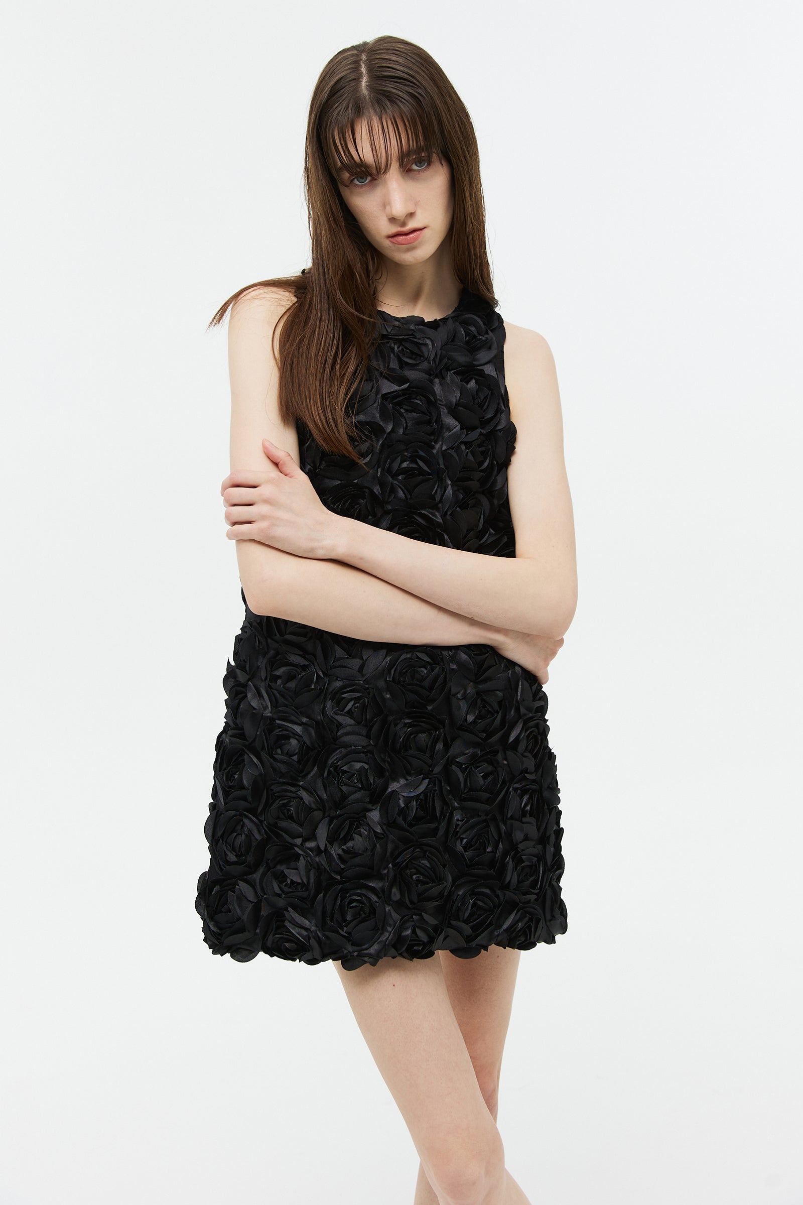 FLOWER CORSAGE MINI DRESS_BLACK