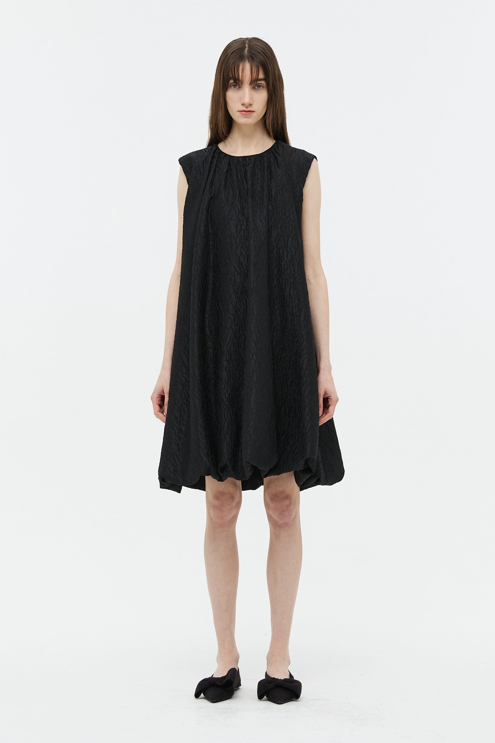 BLACK BALLOON SLEEVELESS DRESS_BLACK