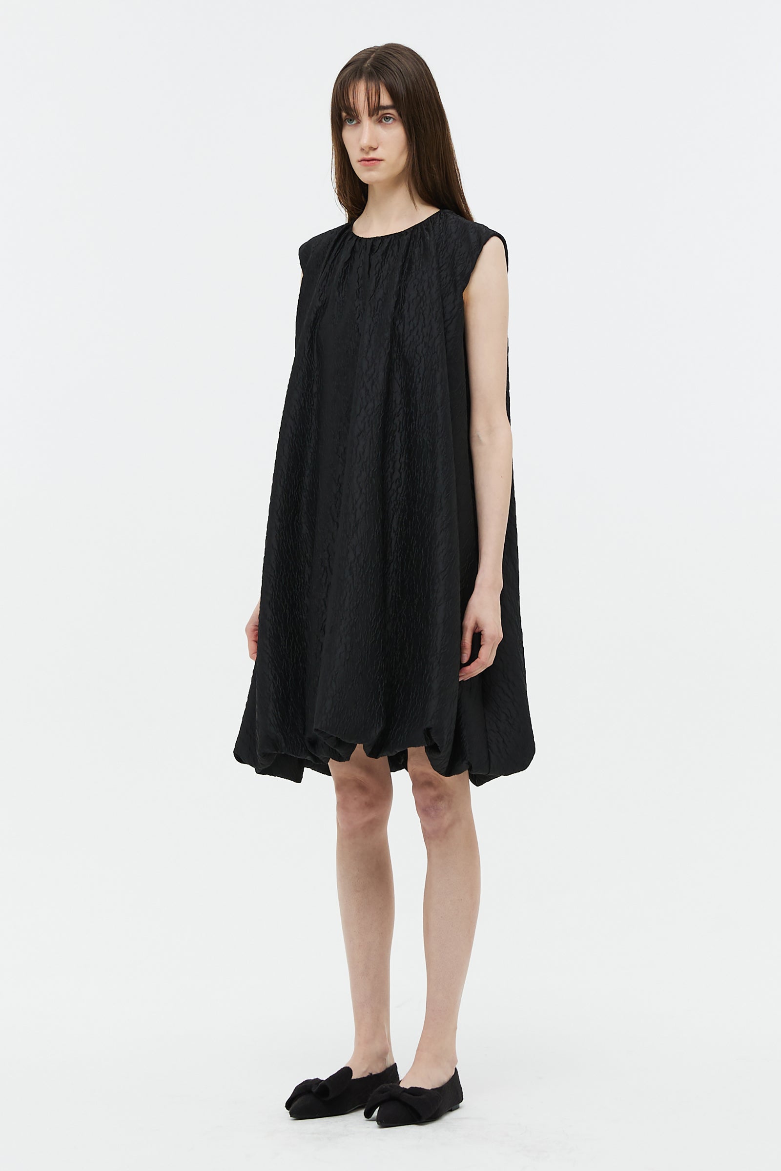 BLACK BALLOON SLEEVELESS DRESS_BLACK