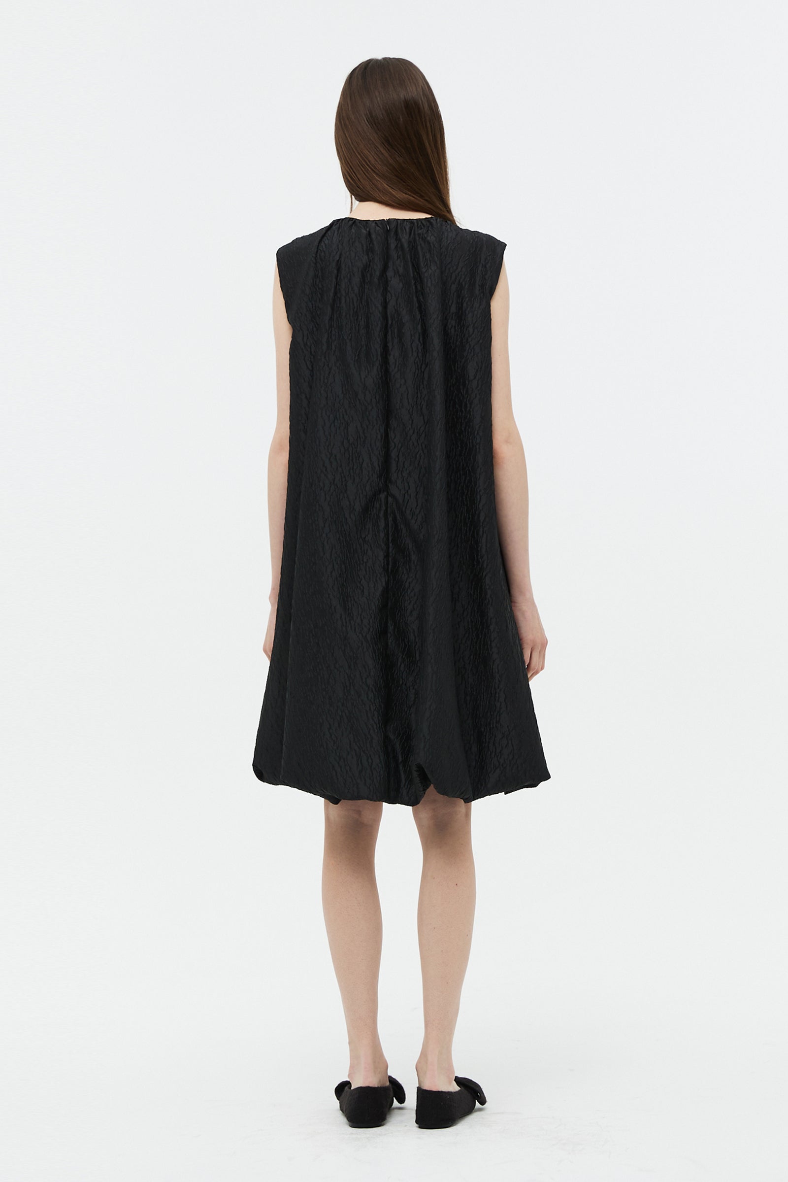 BLACK BALLOON SLEEVELESS DRESS_BLACK