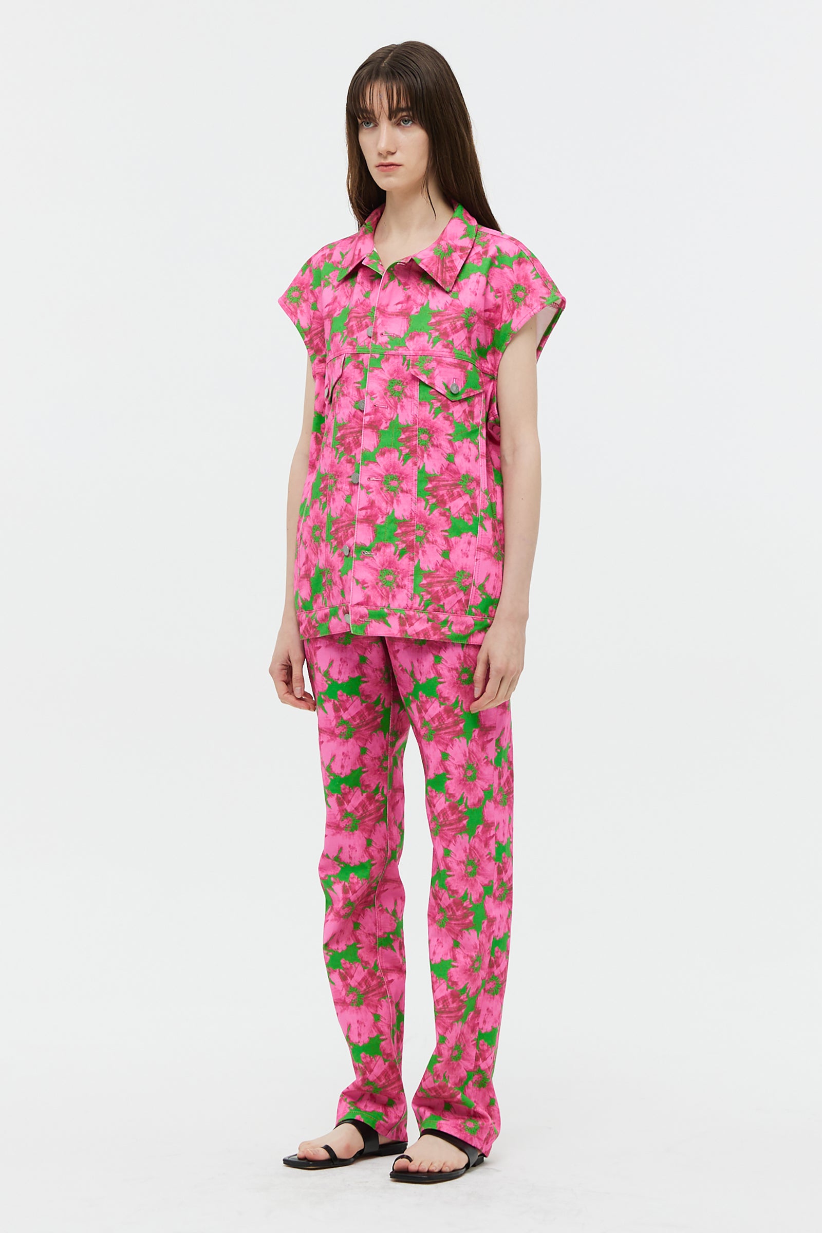 FLOWER SLEEVELESS TRUCKER JACKET_PINK