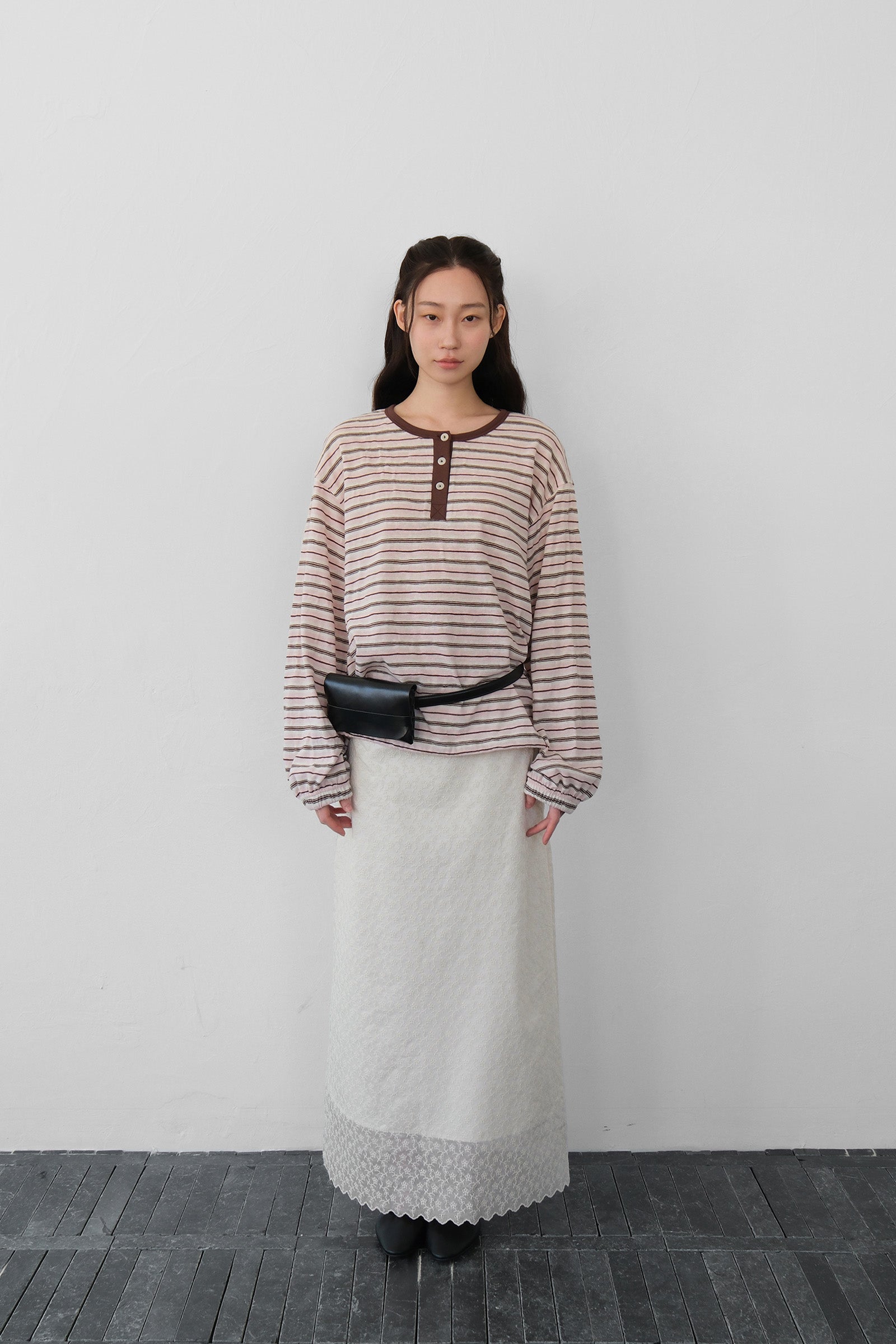 MOUI STRIPE HENLEY SWEATSHIRT_BROWN PINK