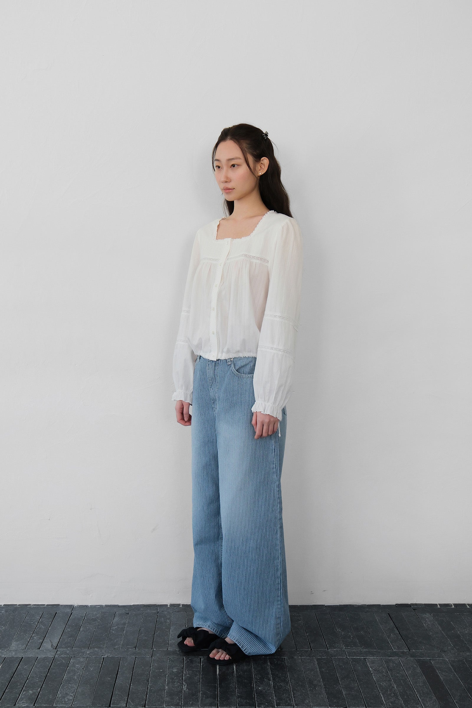 MOUI NOA LACE BLOUSE_IVORY