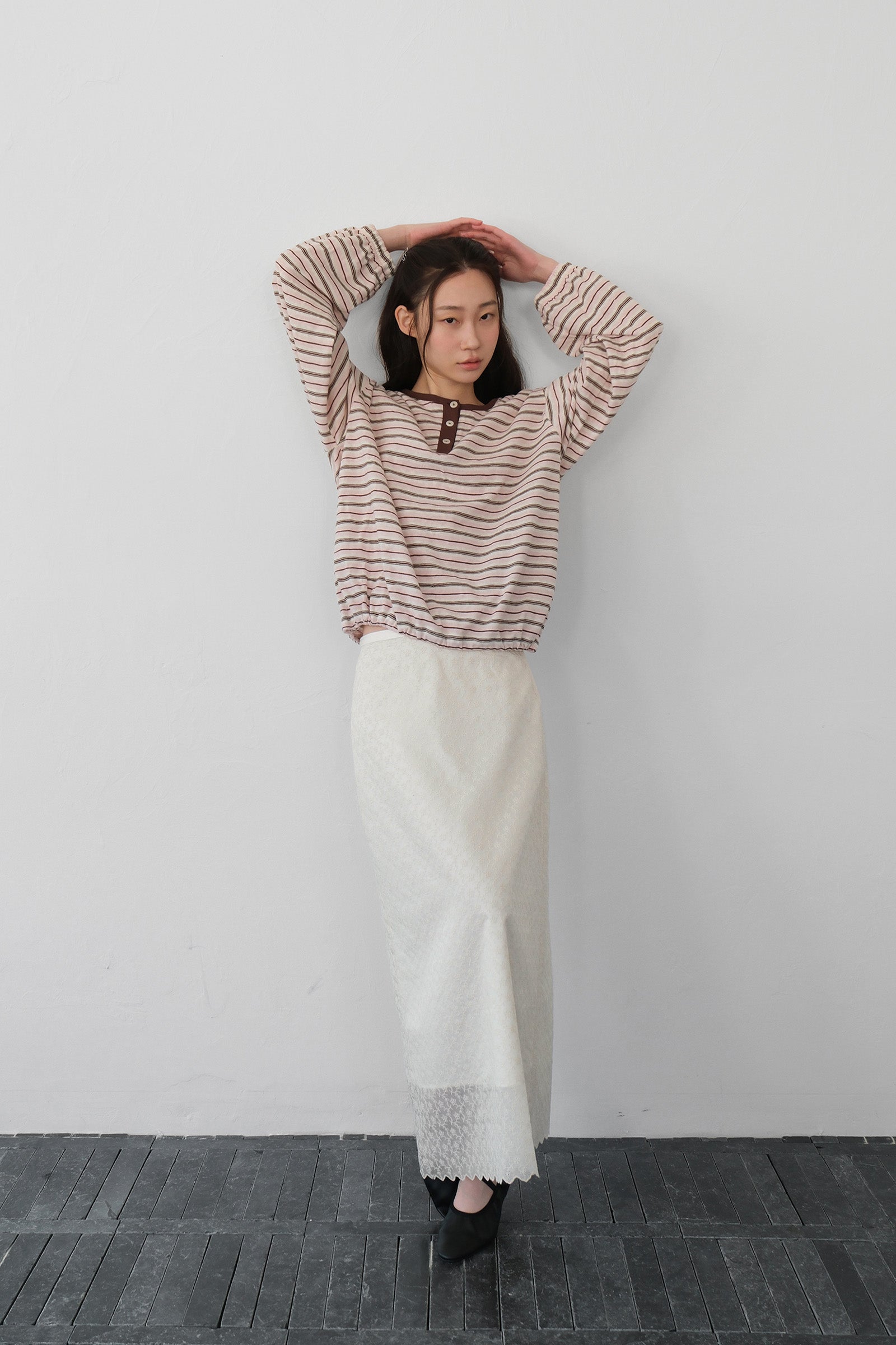 MOUI STRIPE HENLEY SWEATSHIRT_BROWN PINK