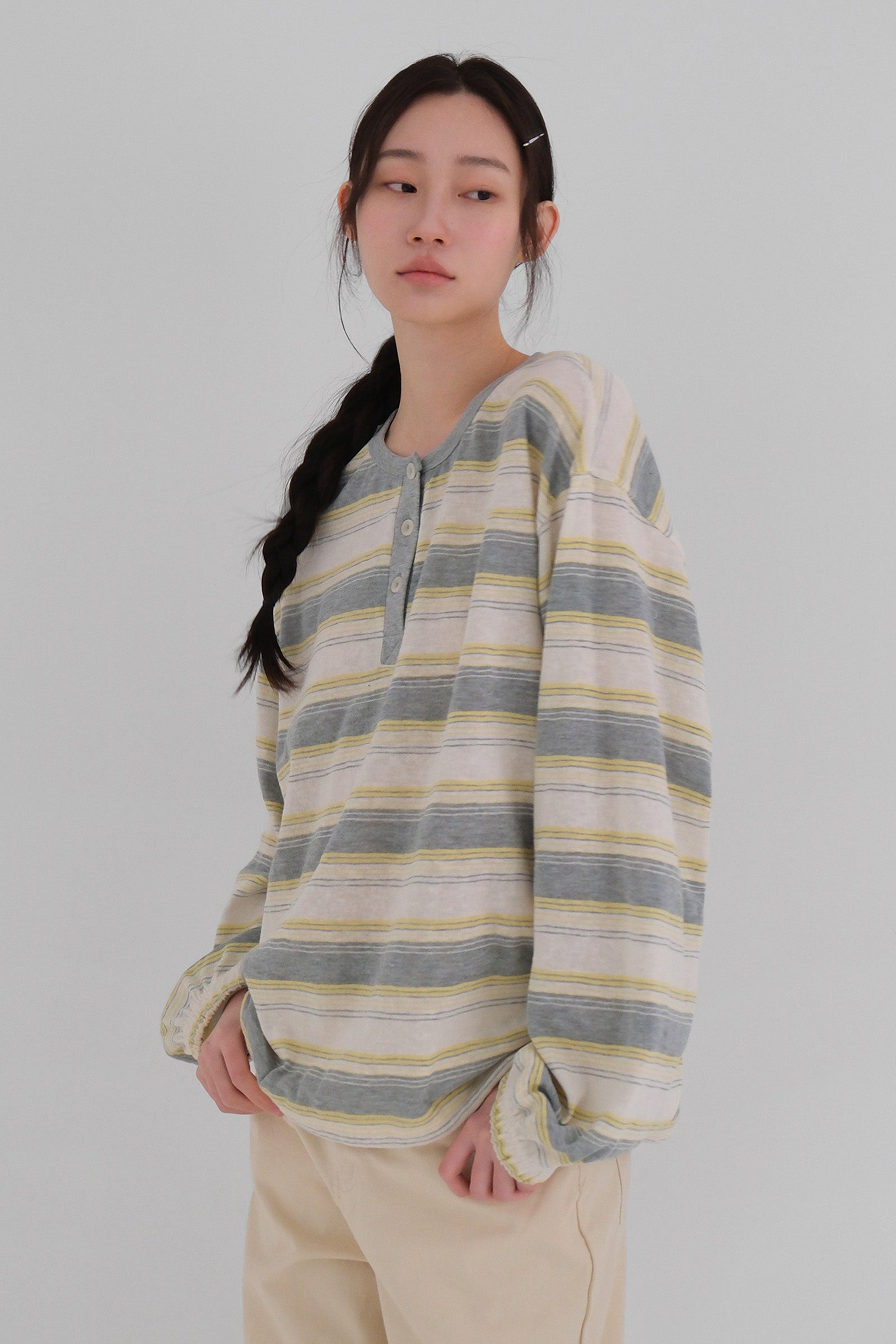 MOUI STRIPE HENLEY SWEATSHIRT_YELLOW GREY