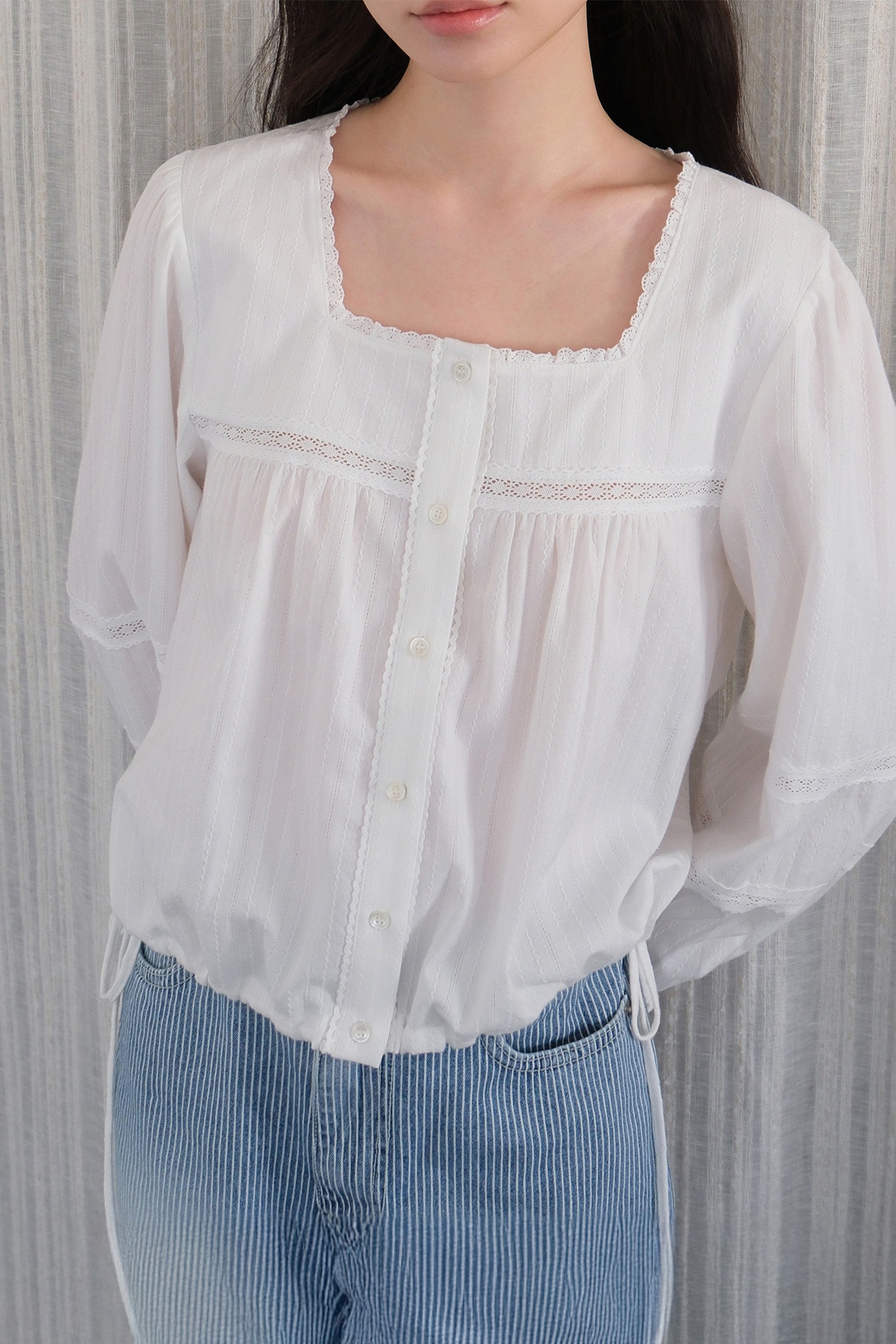 MOUI NOA LACE BLOUSE_IVORY