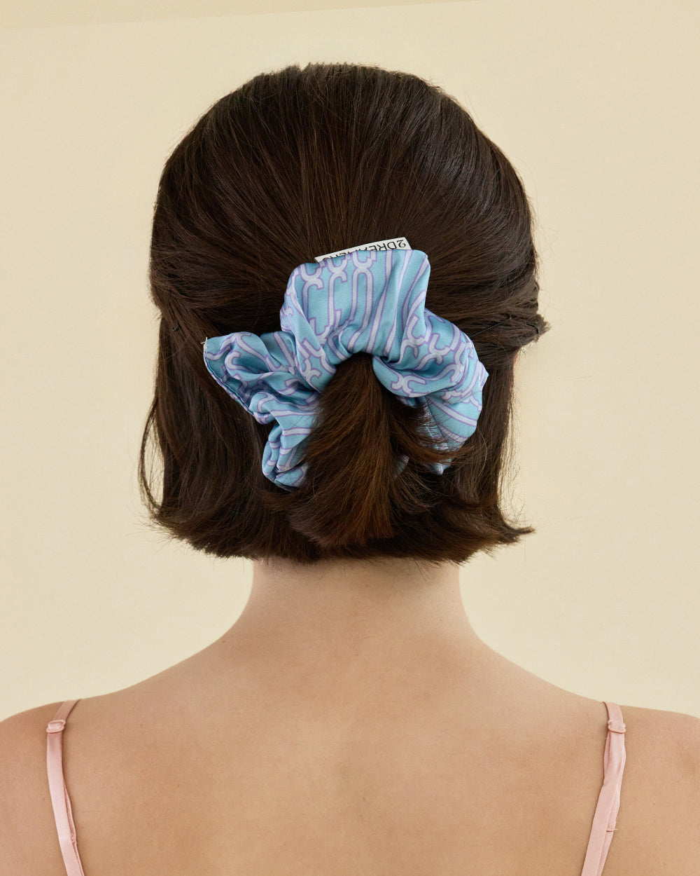 FLOWING GRID SILK SCRUNCHIE_BLUE