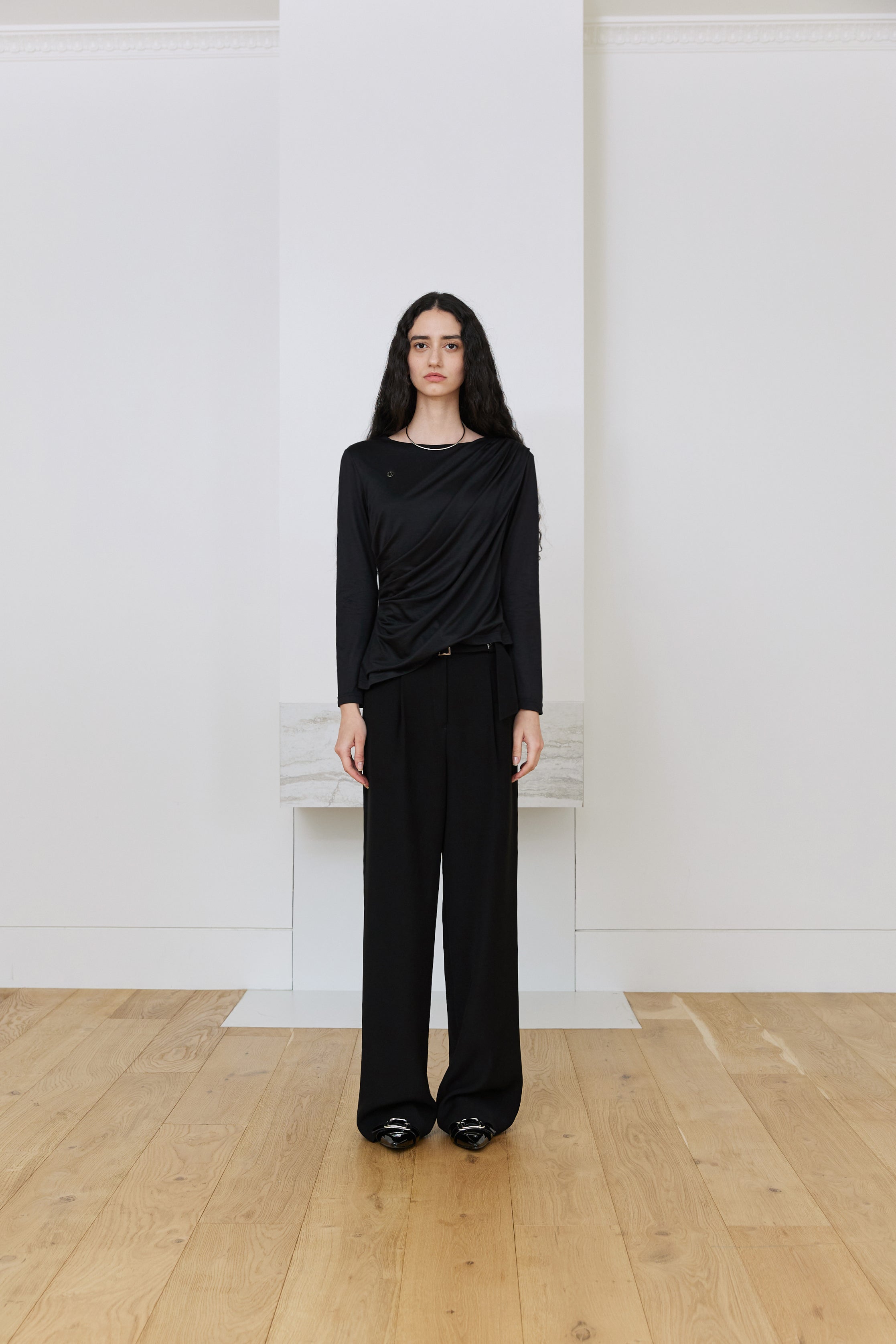 DRAPE T-SHIRT_BLACK