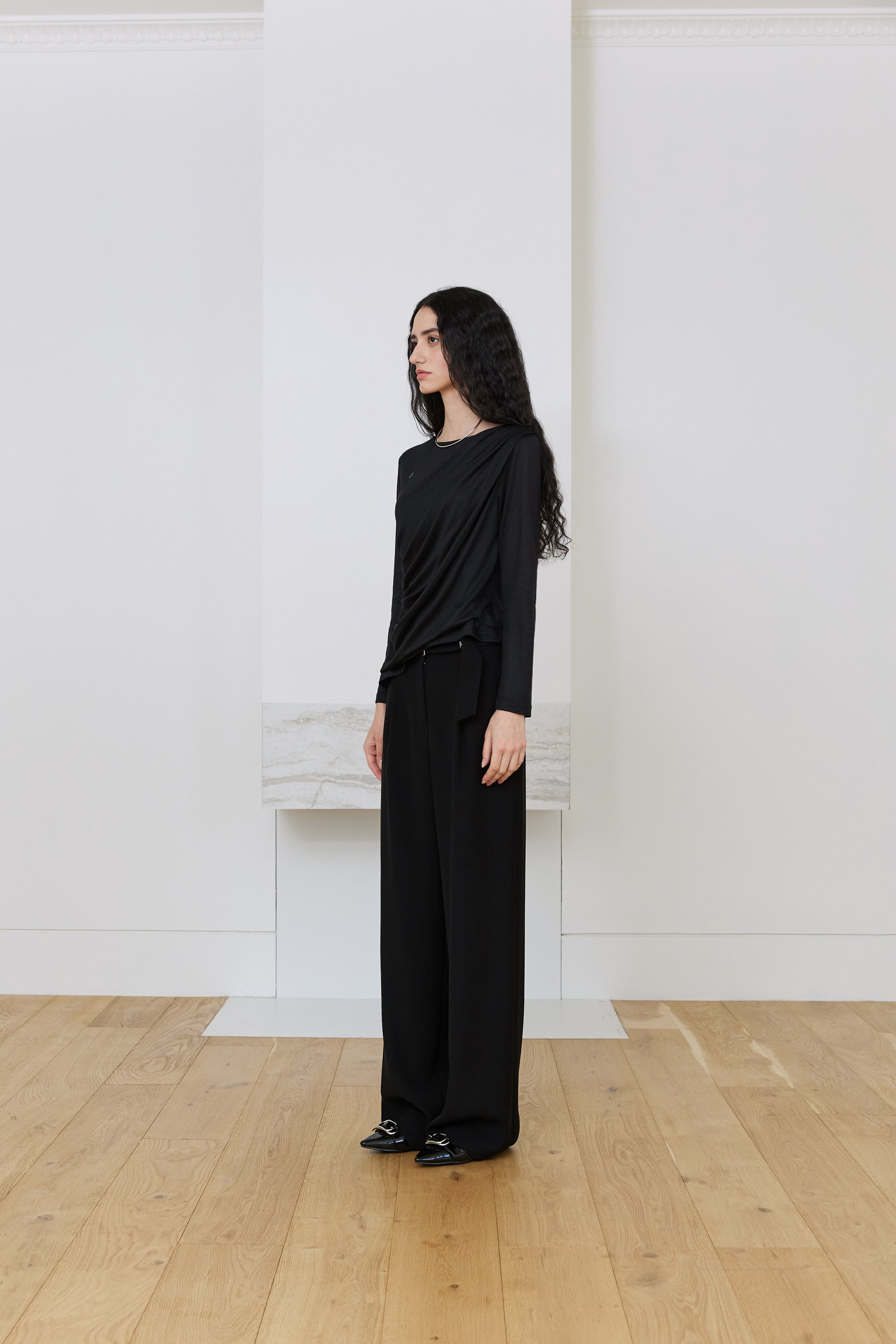 DRAPE T-SHIRT_BLACK
