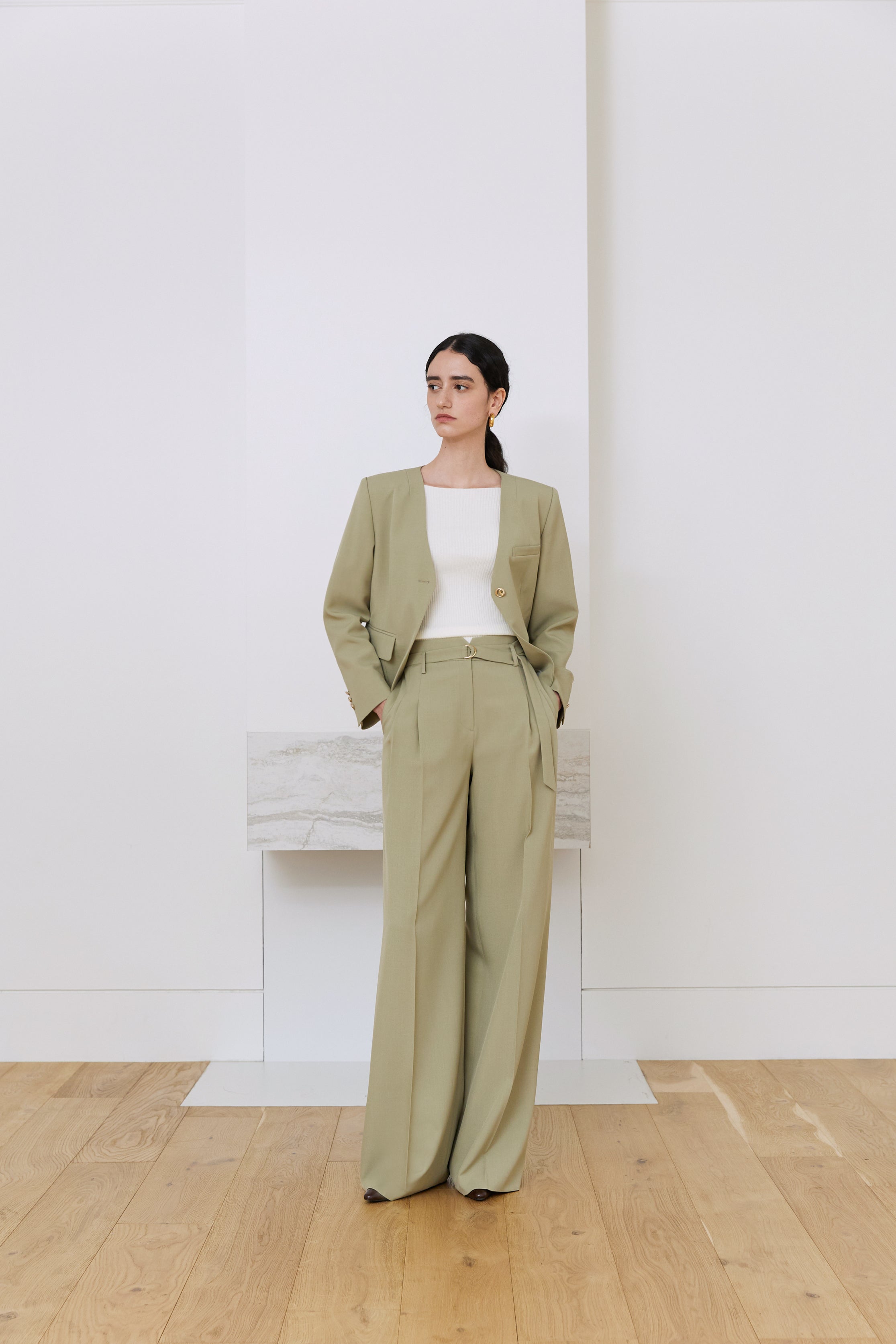 SIERRA COLLARLESS JACKET_KHAKI