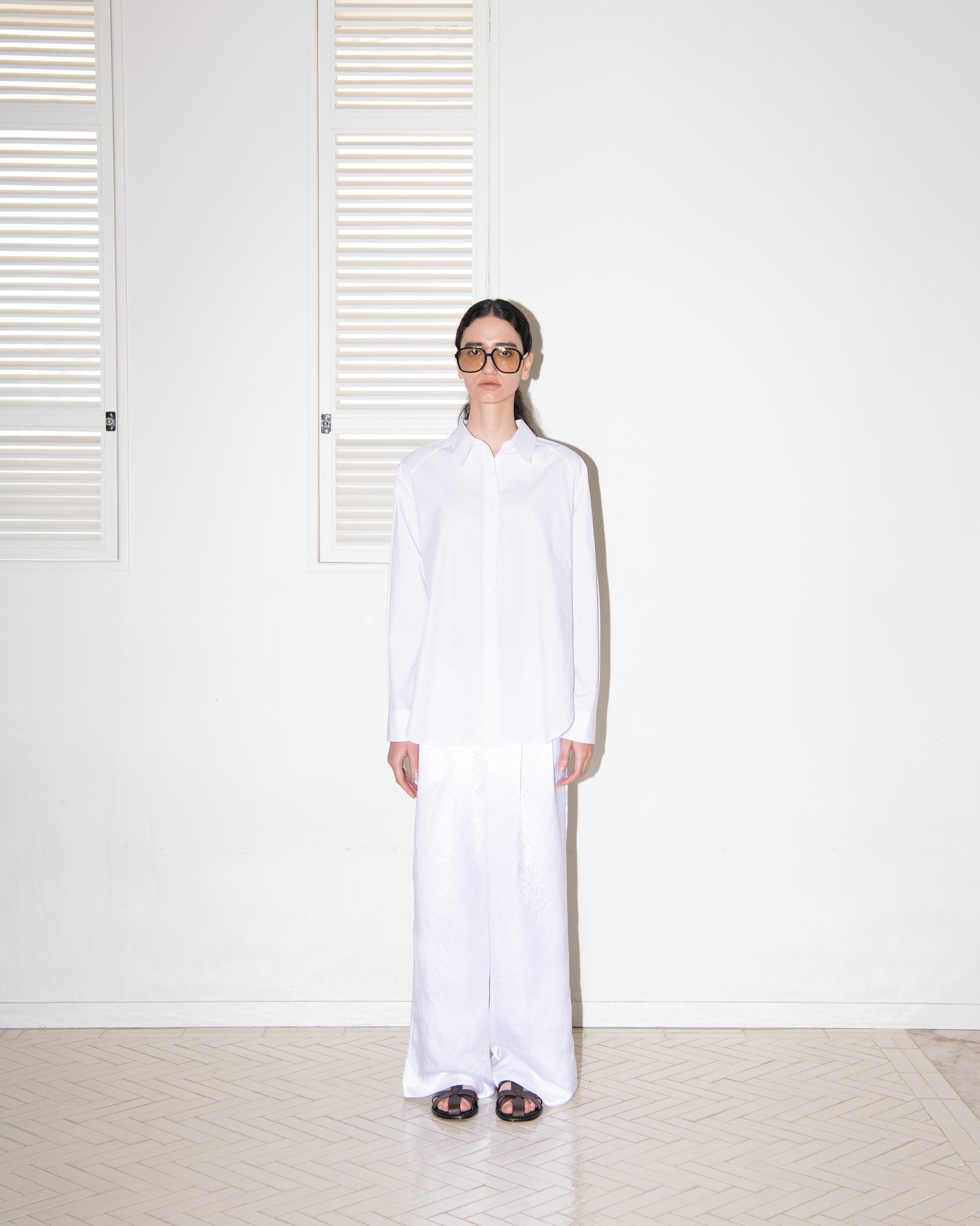 CLASSIC RAGLAN BOXY SHIRTS_WHITE