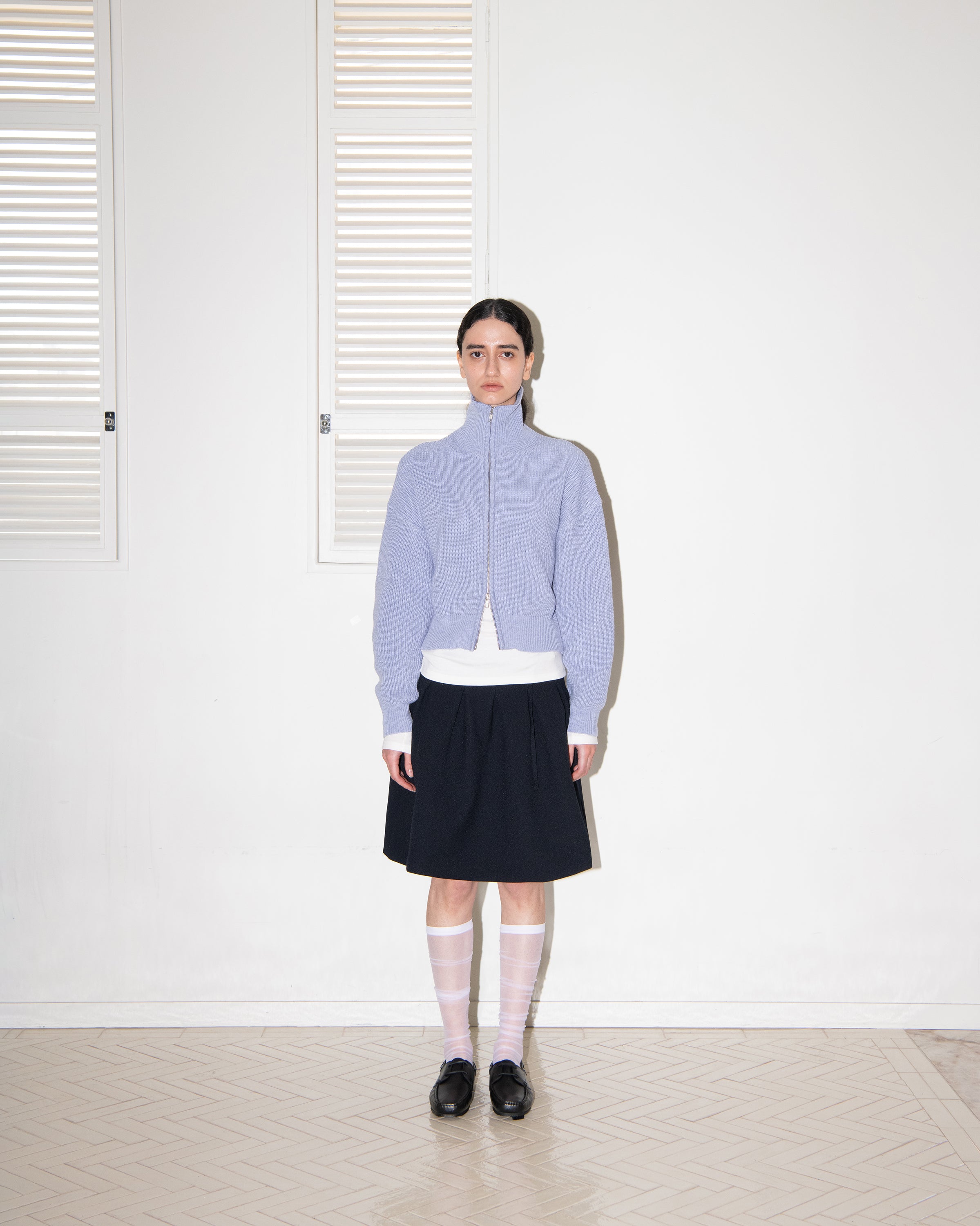 VOLUME PLEATS MINI SKIRT_DARK NAVY