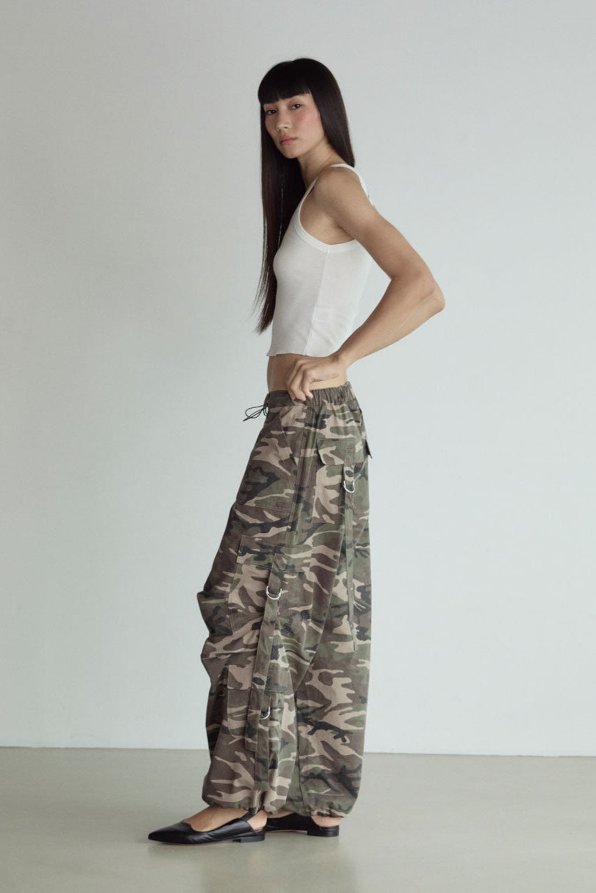 D-RING CARGO PANTS_CAMOUFLAGE BEIGE