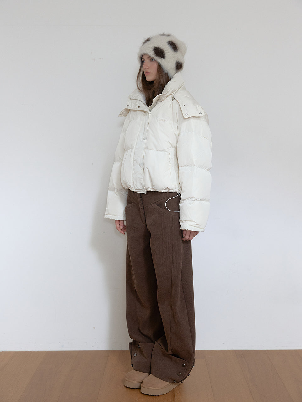 CORDUROY CURVED PANTS_BROWN