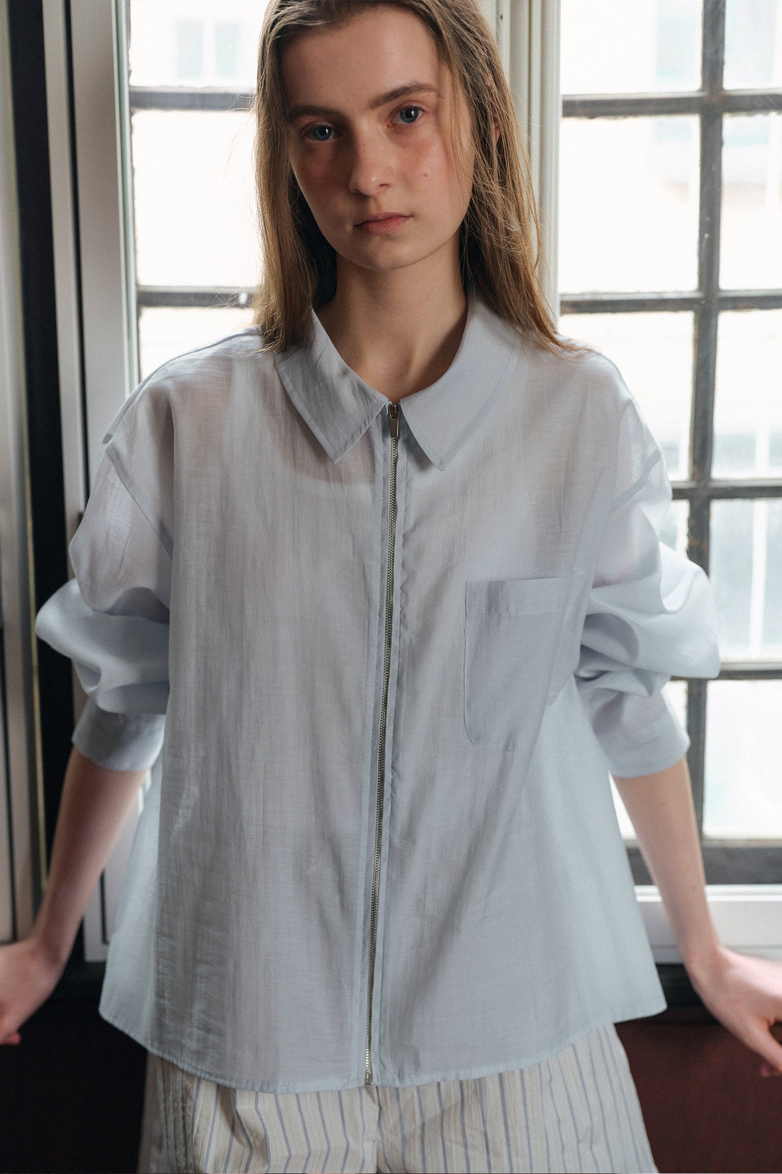 PONS ZIP-UP_LIGHT BLUE